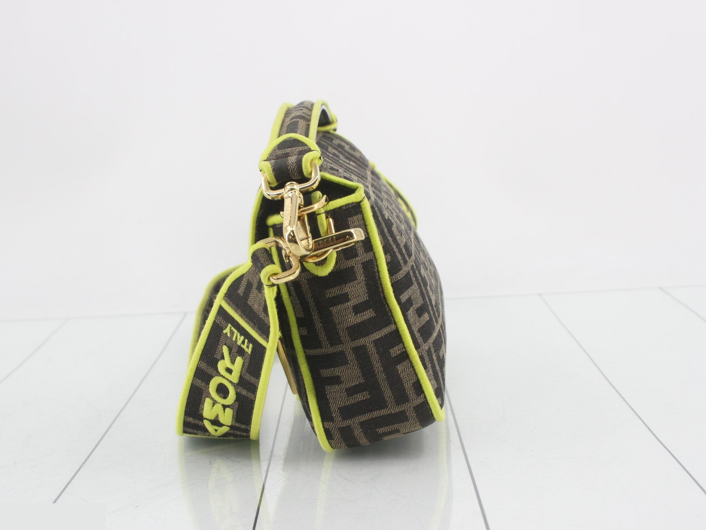 ZUCCA Mamma Baguette 2-Way Shoulder Bag — view 3