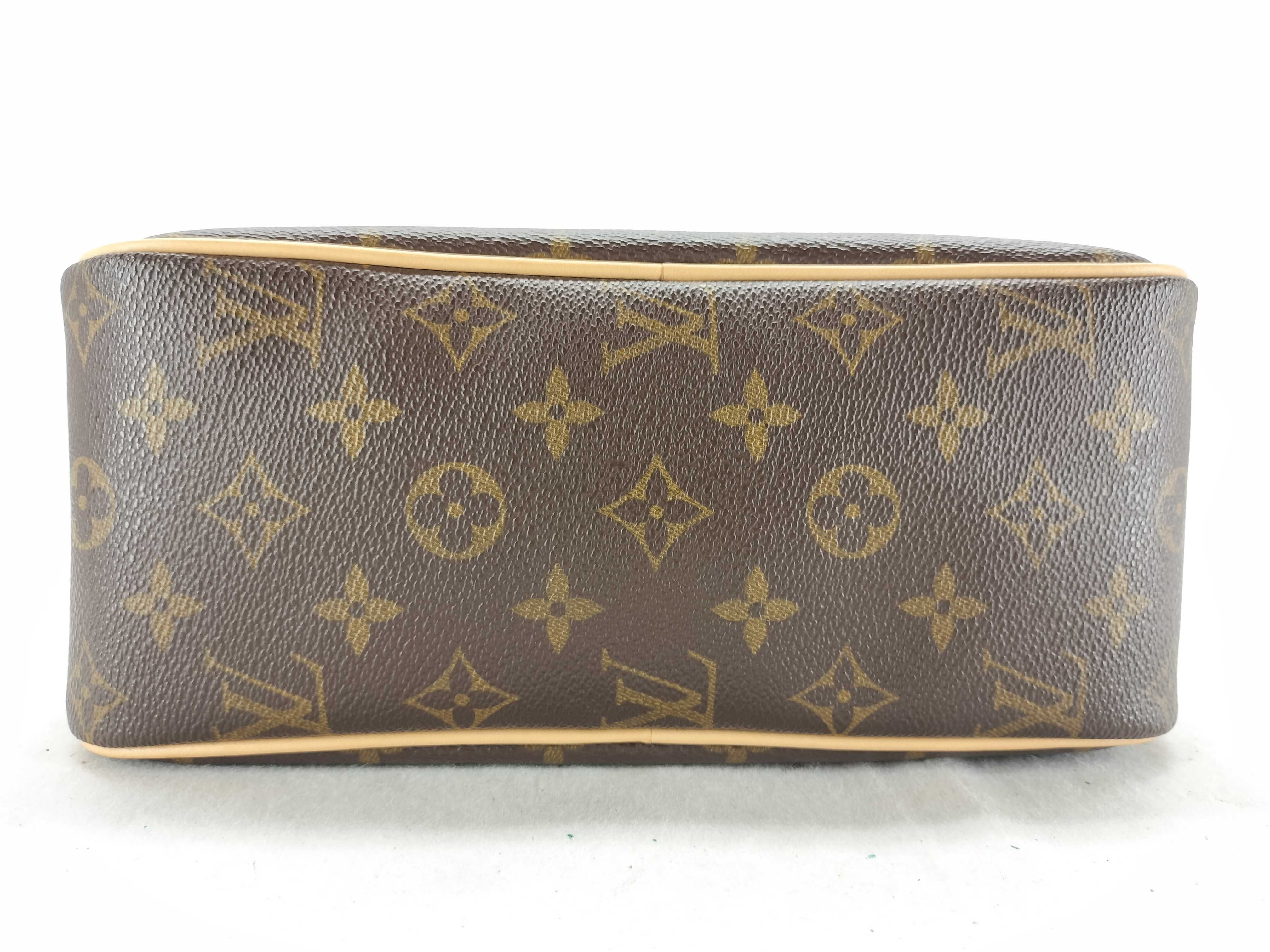 Monogram Louis Vuitton Cite MM Shoulder Bag Monogram M51182 Shoulder Bag — view 7
