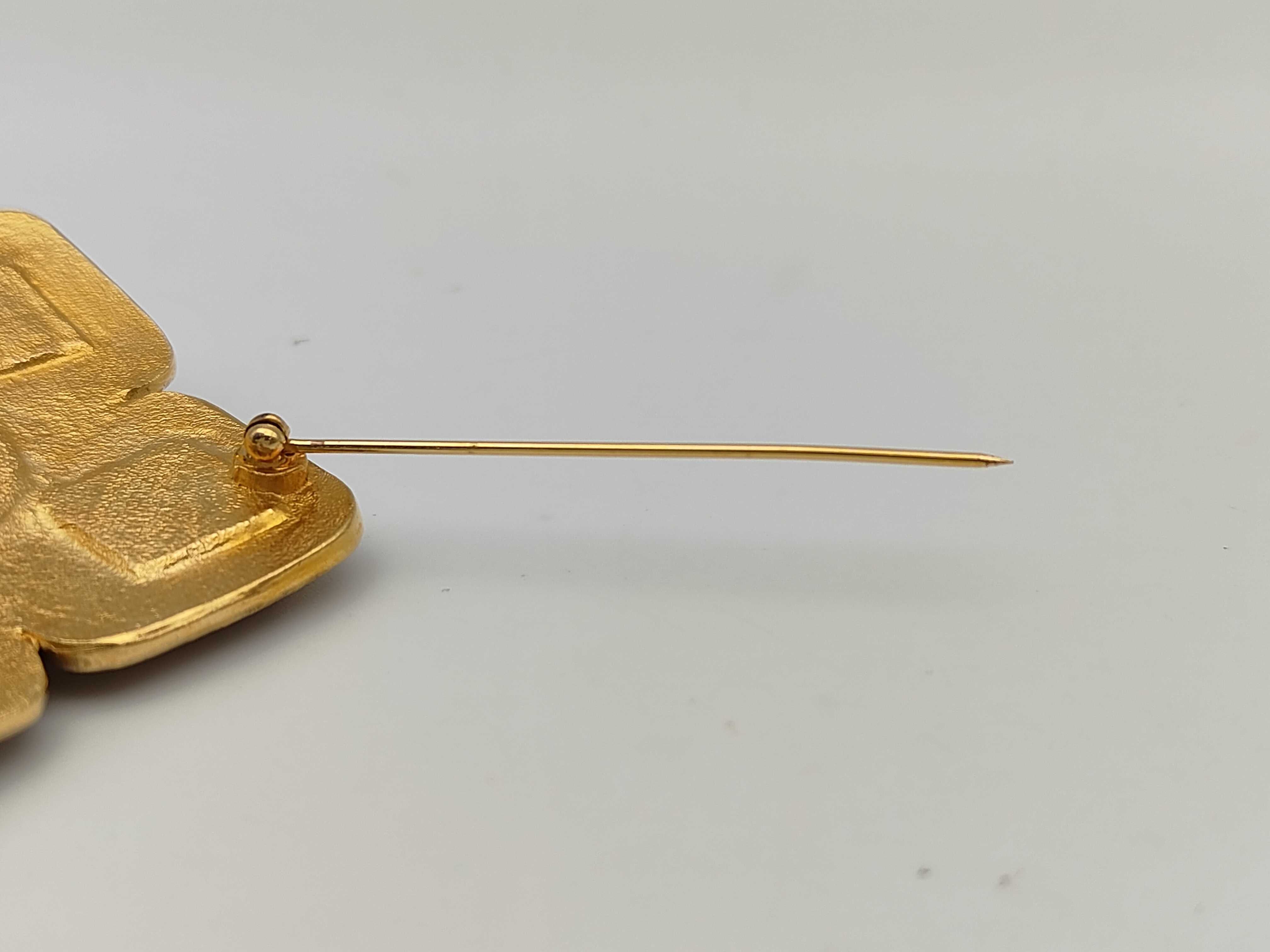 Gripoix Costume Pearl Brooch 1232 — view 3