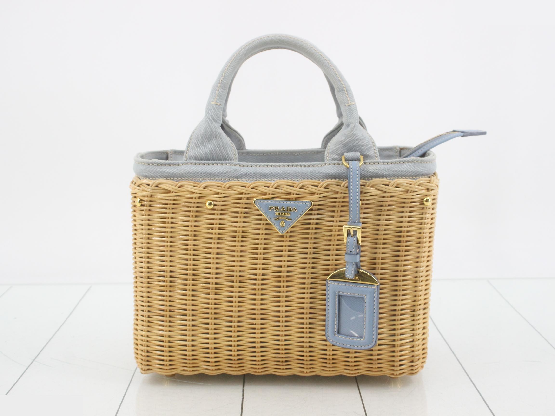 Wicker handbag