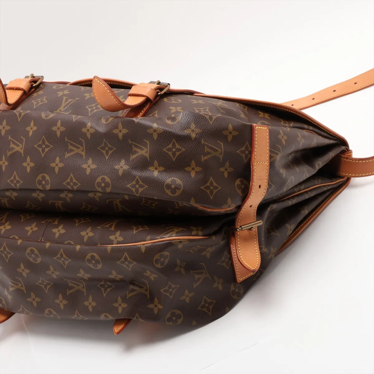 Monogram Saumur 43 M42252 VI8901 Brown — view 3