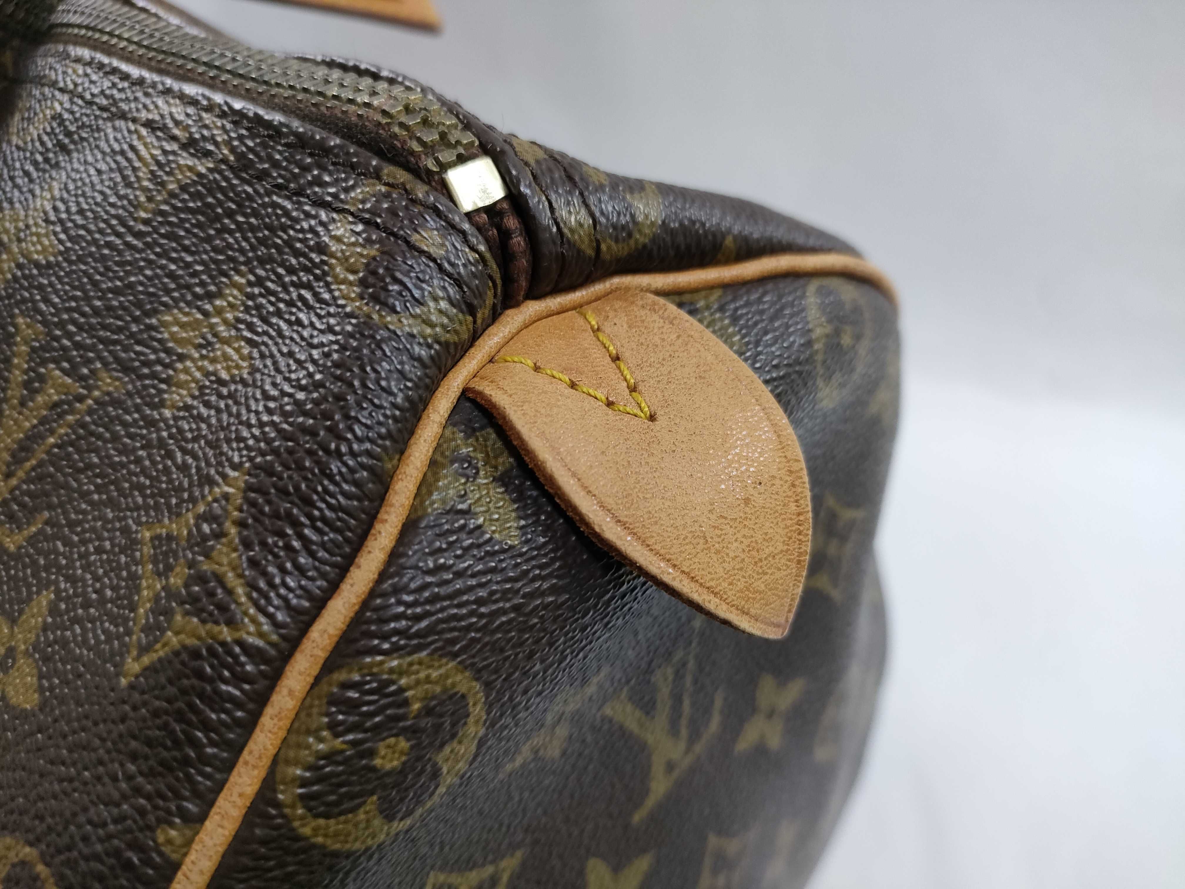 Monogram Keepall 50 M41426 Accessories: Padlock, Key, Boston Bag — view 11