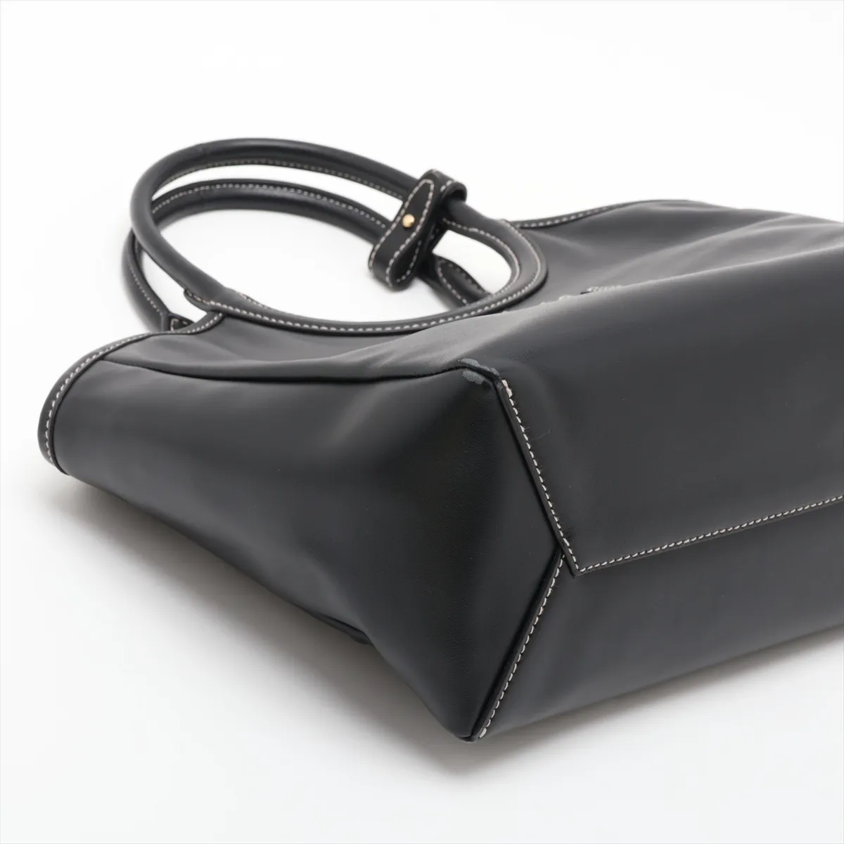 Logo Ivy Leather 2-Way Handbag, Black 5BA284 — view 4