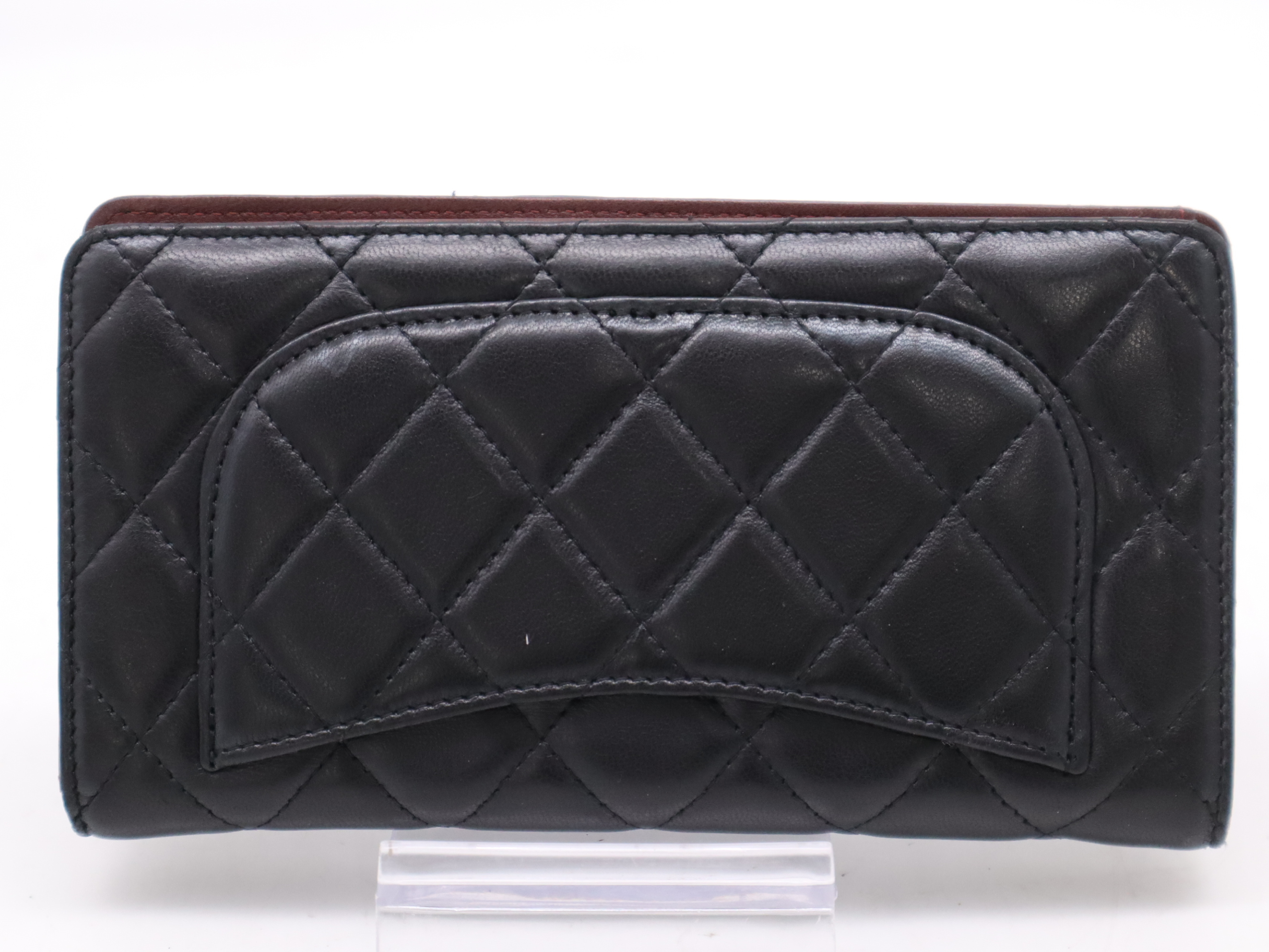 Lambskin Matelassé Long Wallet, Black, Silver Hardware, Seal, Card Holder, 13673640 — view 2