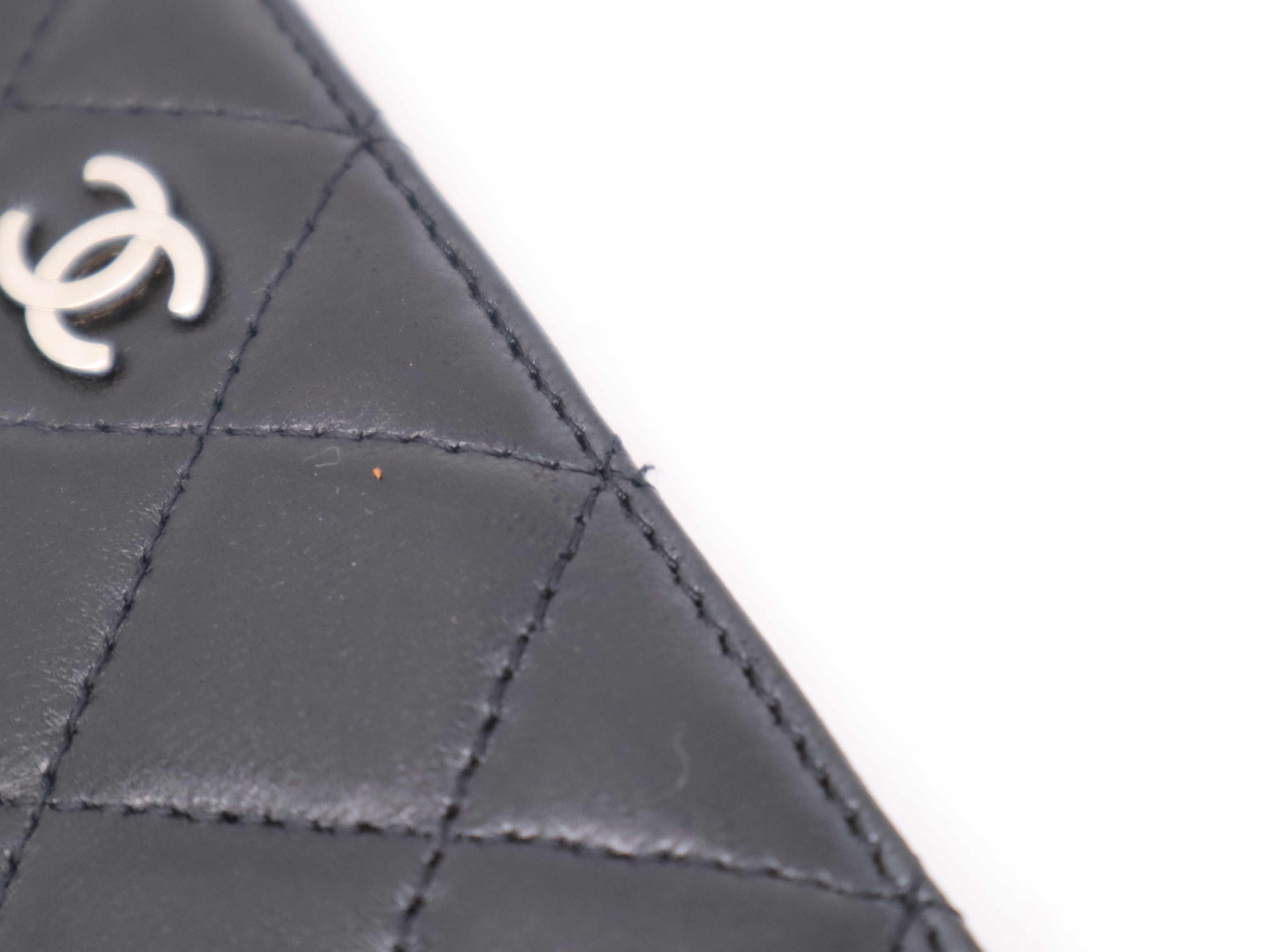 Lambskin Matelassé Long Wallet, Black, Silver Hardware, Seal, Card Holder, 13673640 — view 7