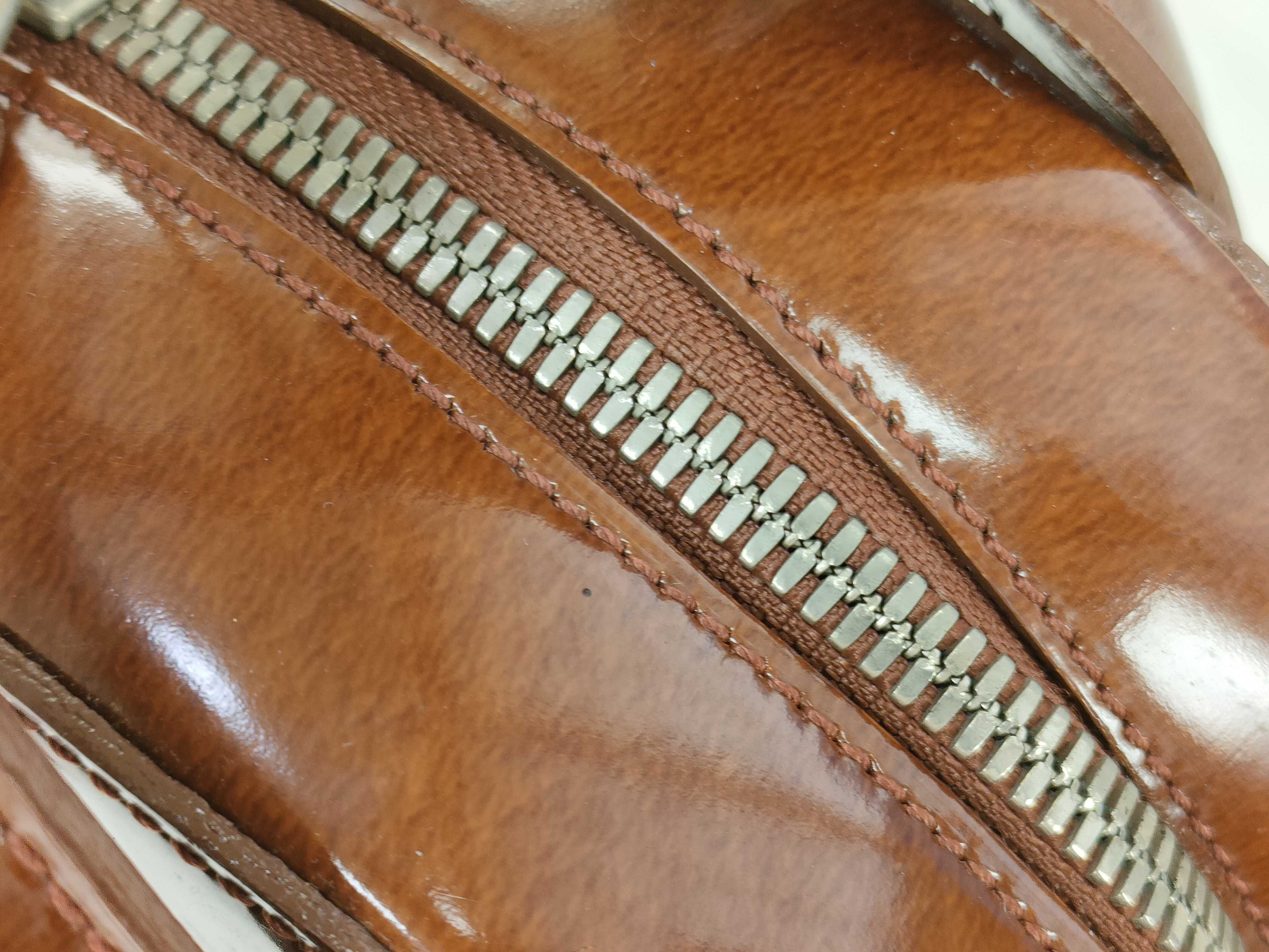 Panthère GL259628 Leather Backpack, Brown, Silver Hardware, with Card. — view 7