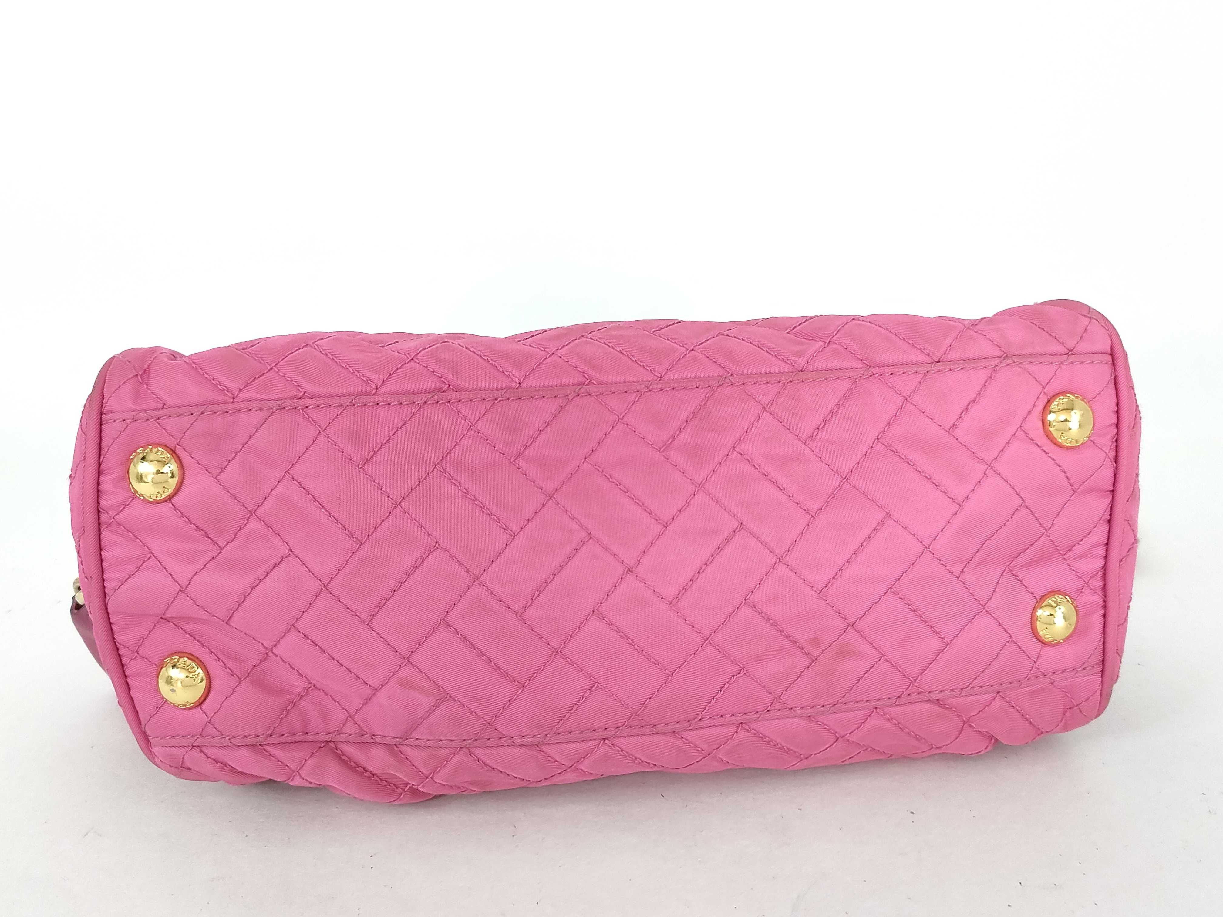Nylon Quilted Chain Semi-Shoulder Bag (Shoulder Bag) — view 7