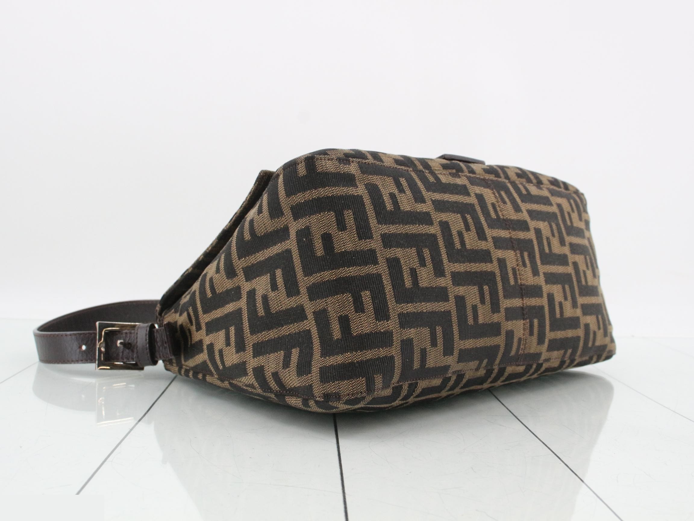 ZUCCA (Bag) - Mamma Bucket Shoulder Bag — view 5