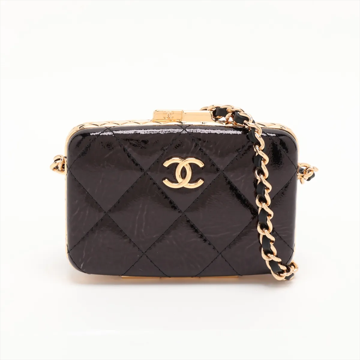 Matelassé Patent Leather Chain Shoulder Bag, Kiss-lock Closure, Black with Gold Hardware, Item Number 31474007 (Serial Number 31)