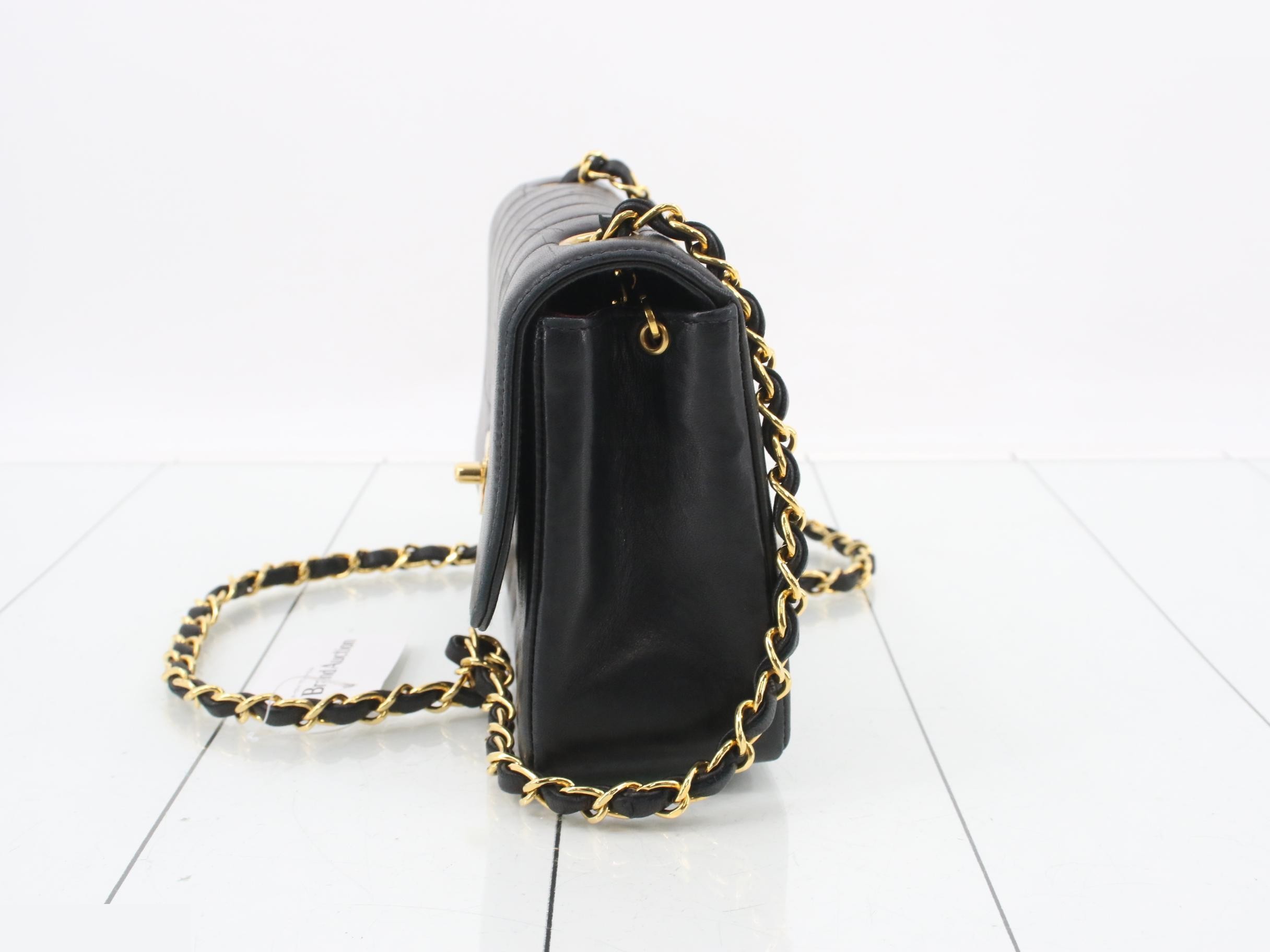 Mademoiselle (Bag) - Shoulder Bag — view 3