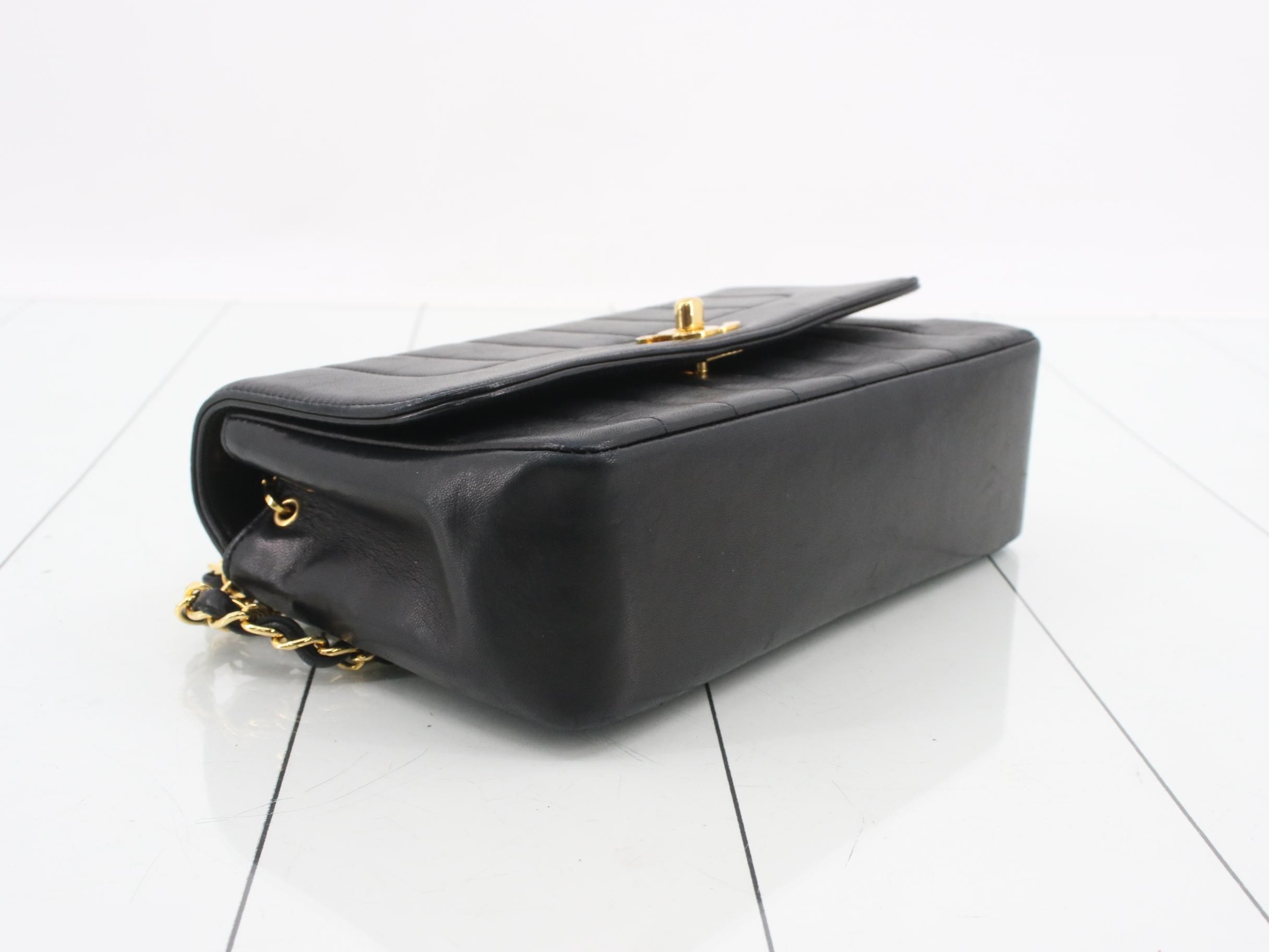 Mademoiselle (Bag) - Shoulder Bag — view 5