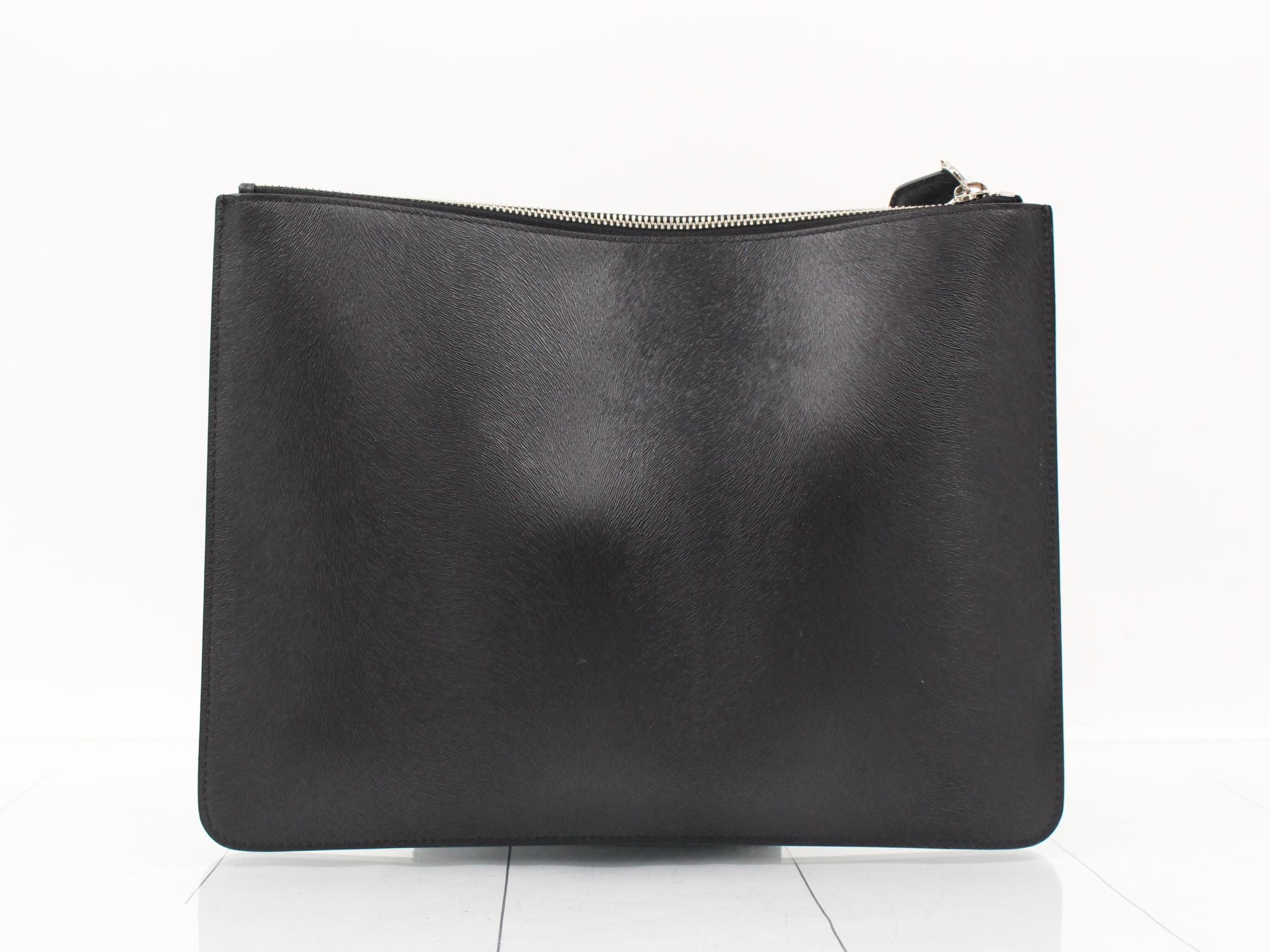 clutch bag — view 2