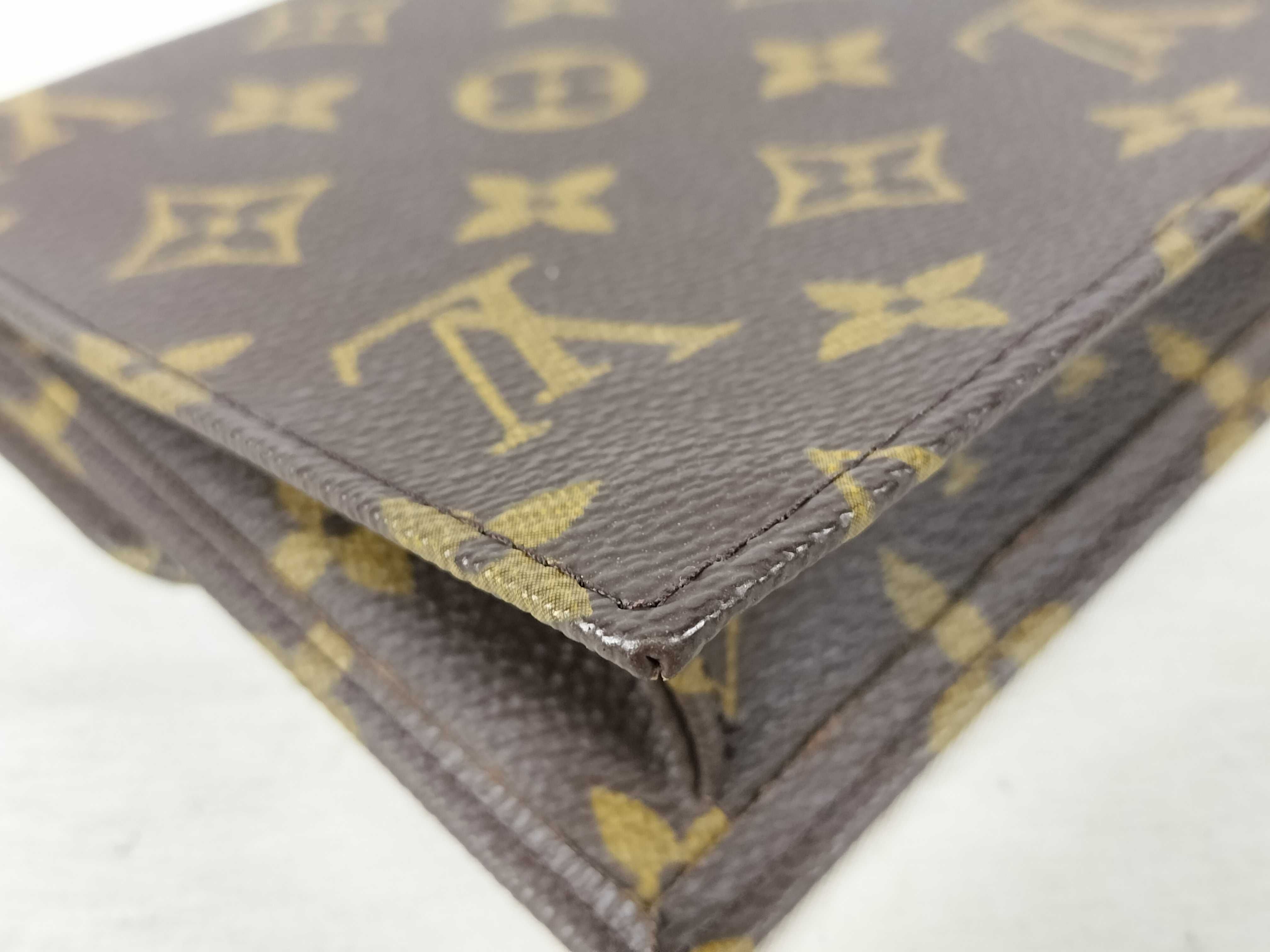 Monogram Louis Vuitton M51940 Pouch — view 3