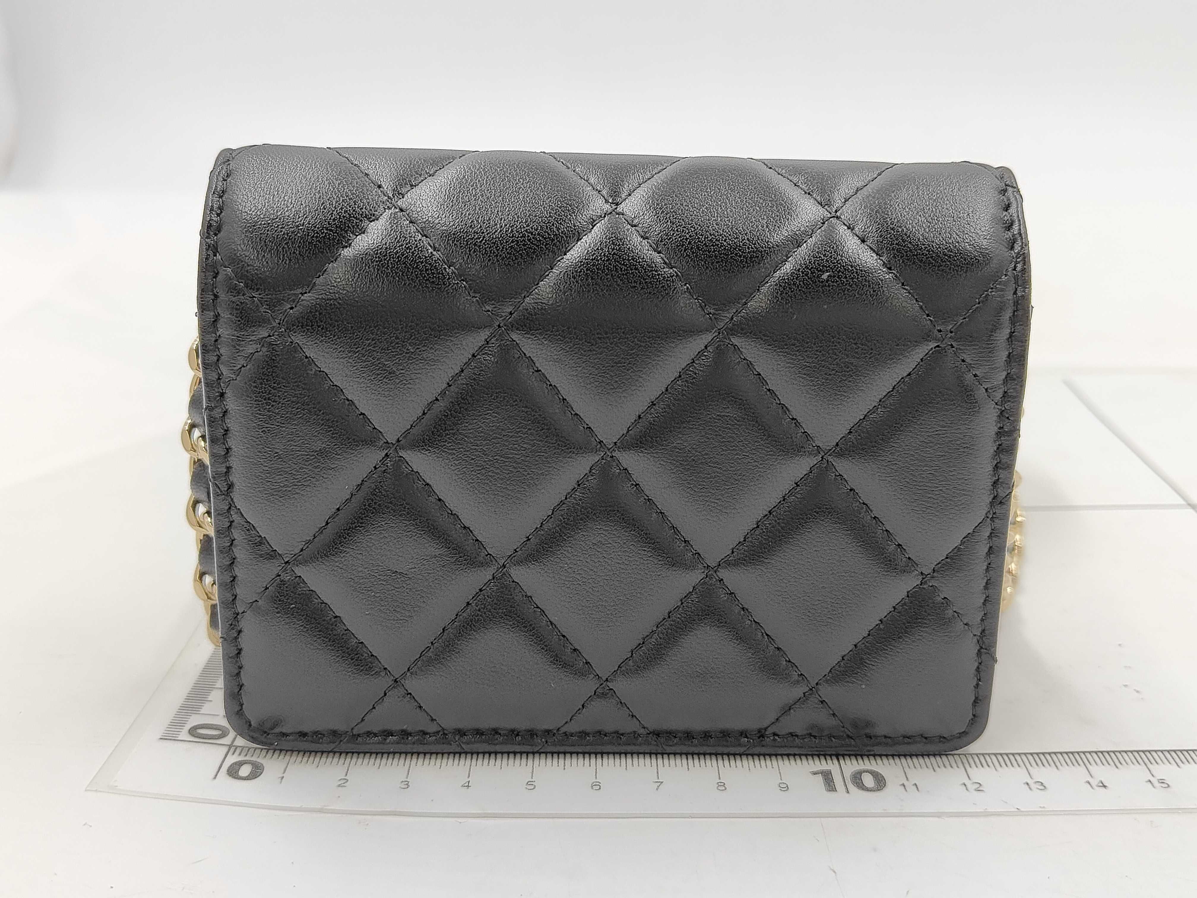 Matelassé Camellia Chain Wallet, Lambskin, Black, Serial Number 31-series Shoulder Bag — view 2