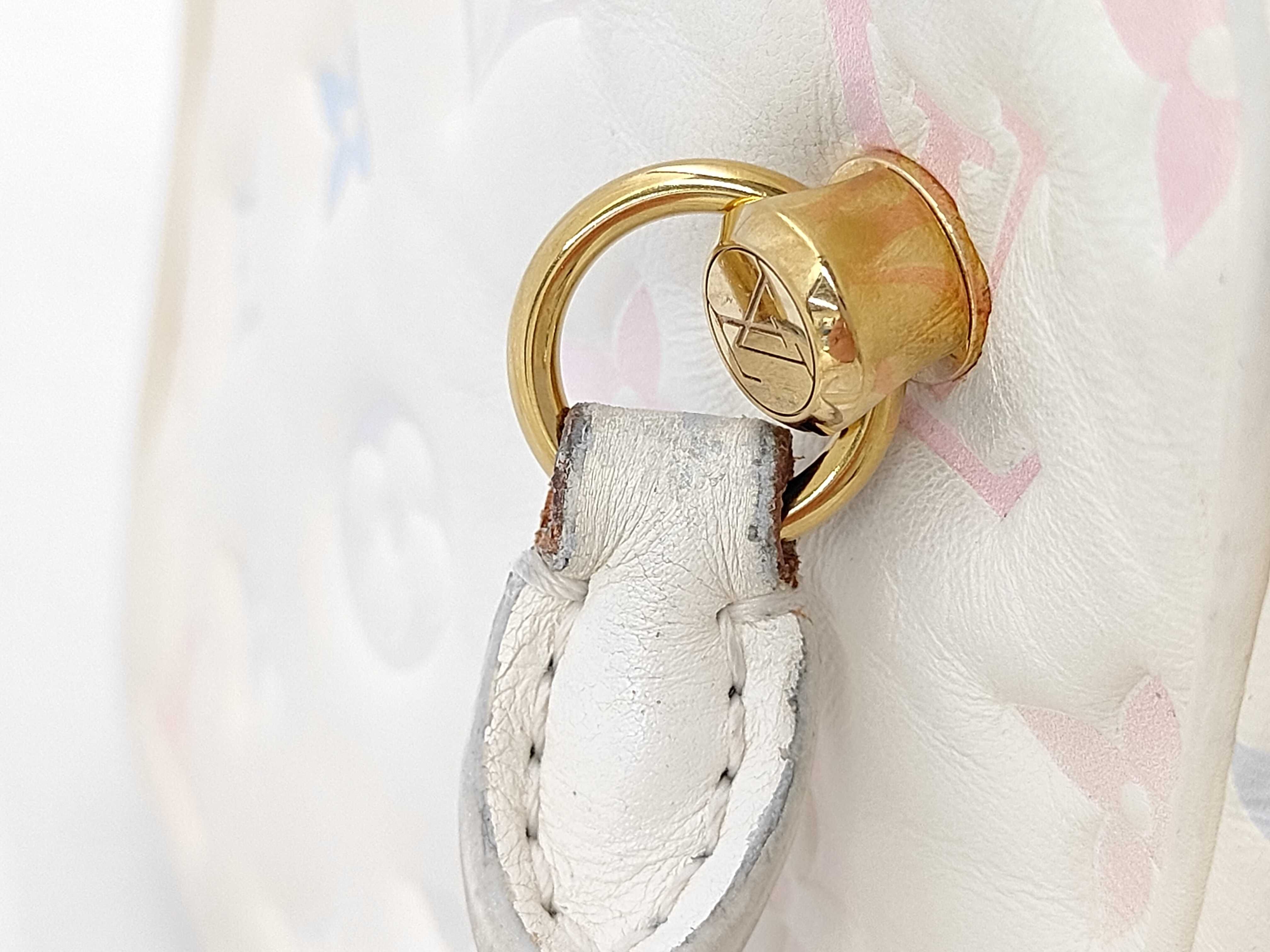Monogram Square White x Multicolor Embossed Monogram Calfskin Gold Chain Dice Bag Chip Shoulder Bag — view 5