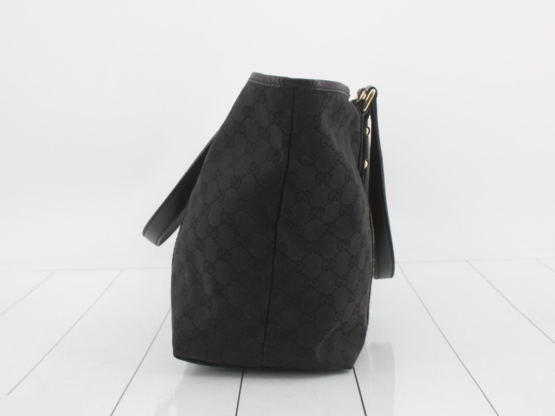 GG Canvas (Bag) Sherry Line Tote with Charm — view 4
