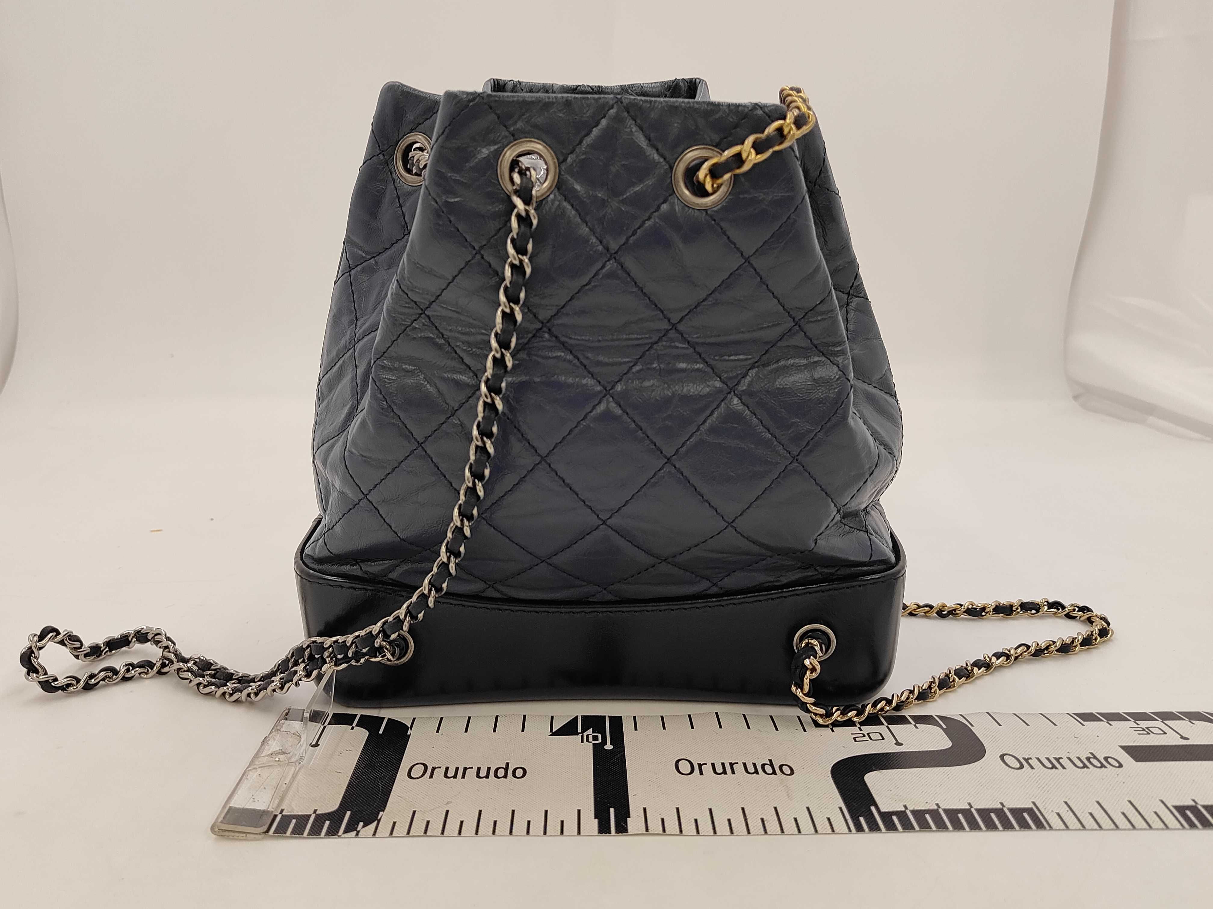 Gabrielle drawstring shoulder bag (shoulder bag) — view 2