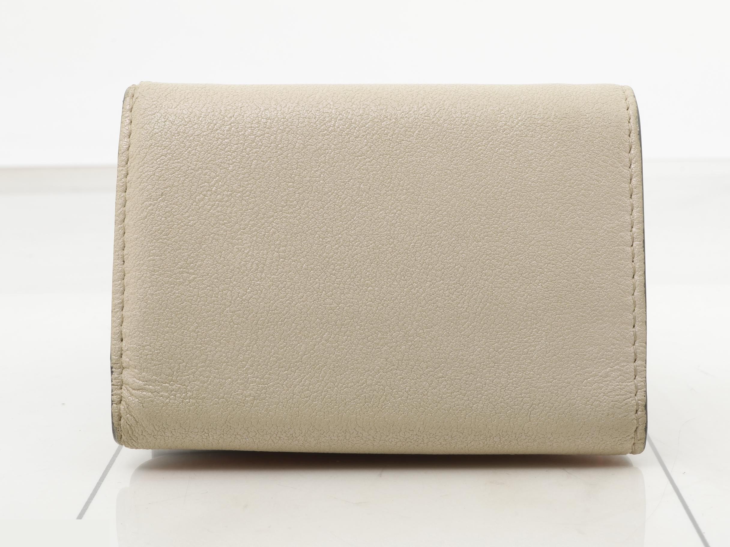 Tri-fold Wallet, Spike Design — view 2
