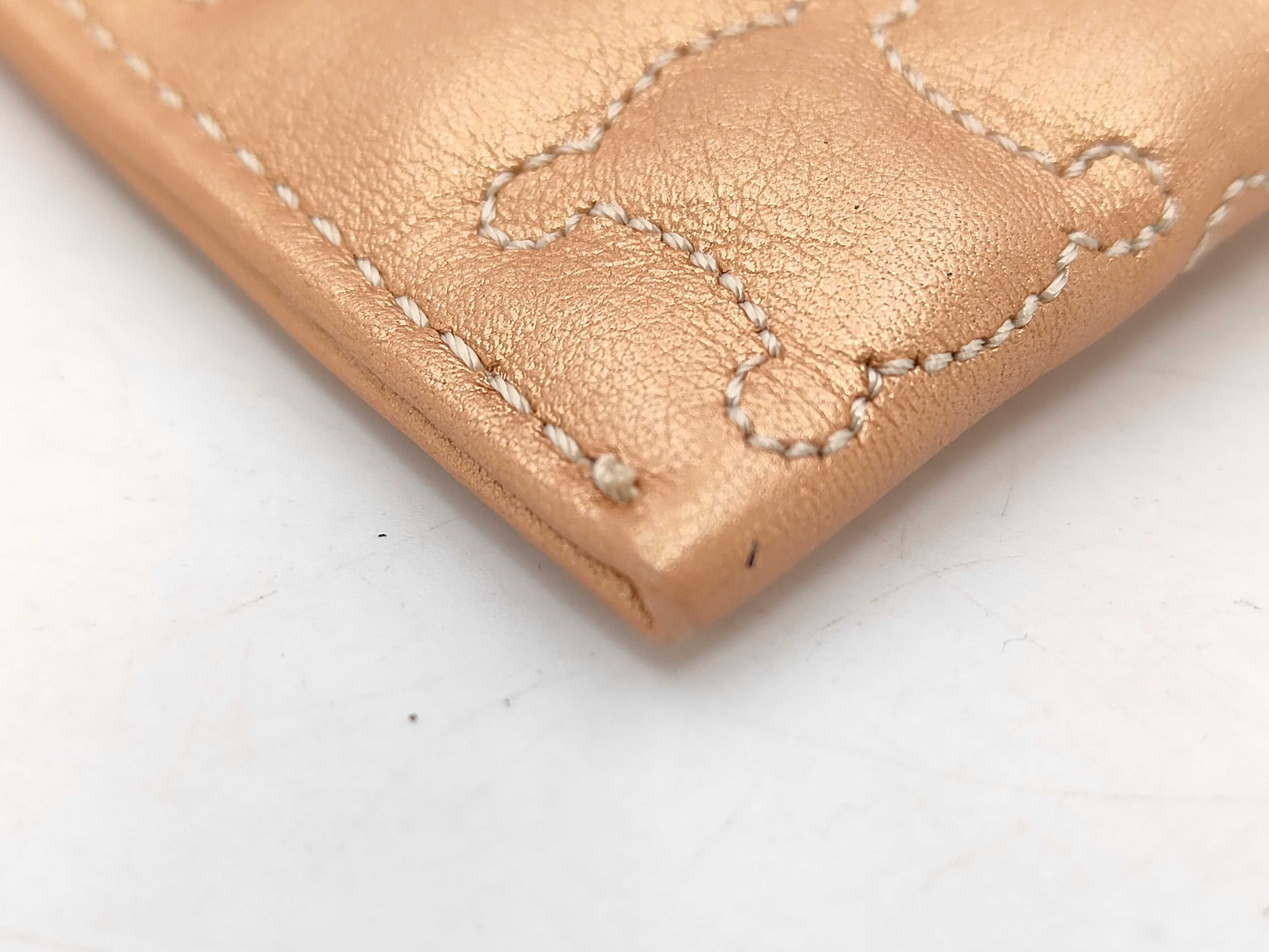pouch — view 3