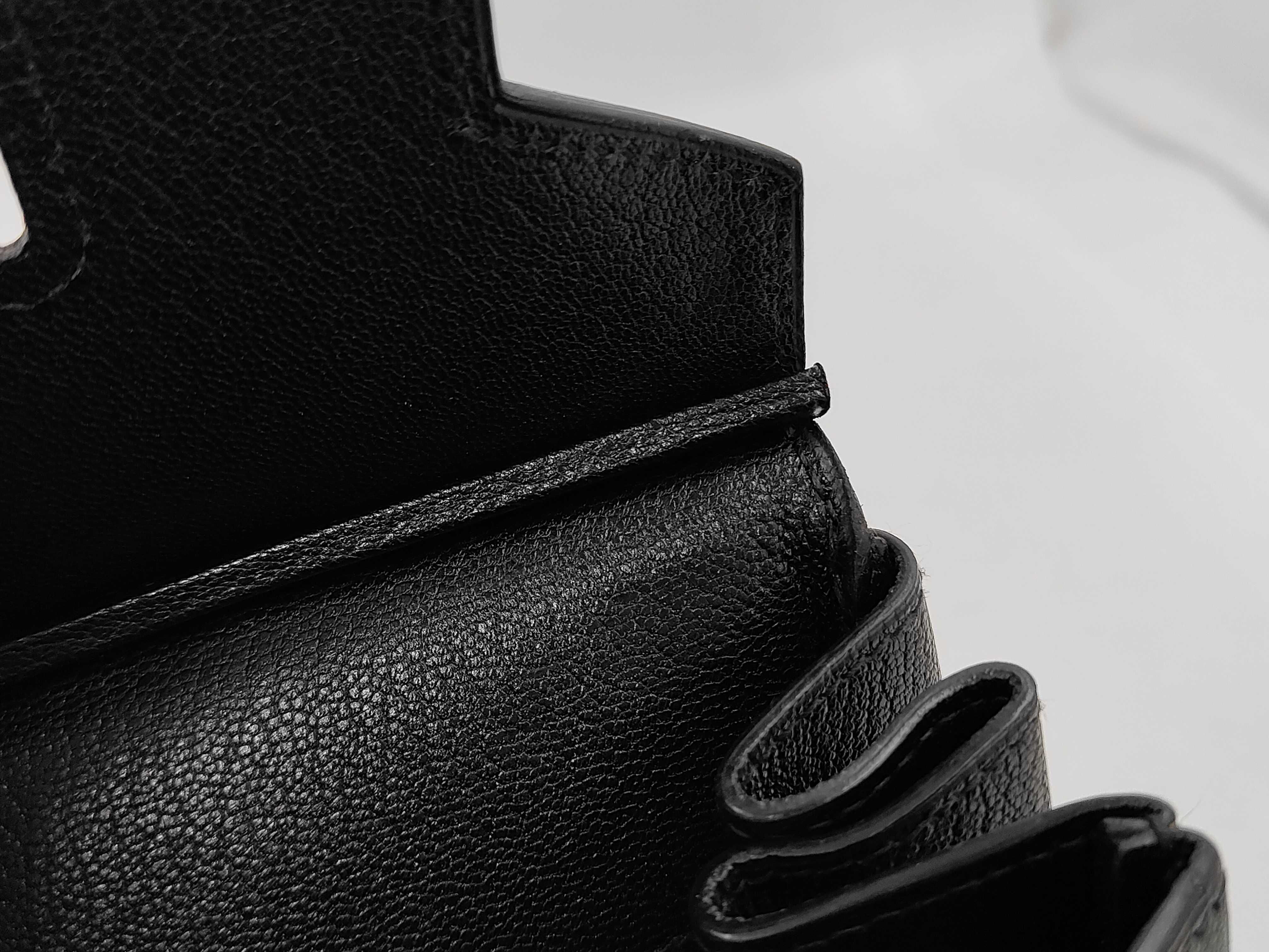 Birkin 35 Chevre Leather, Black, Gold Hardware, F Handbag — view 9
