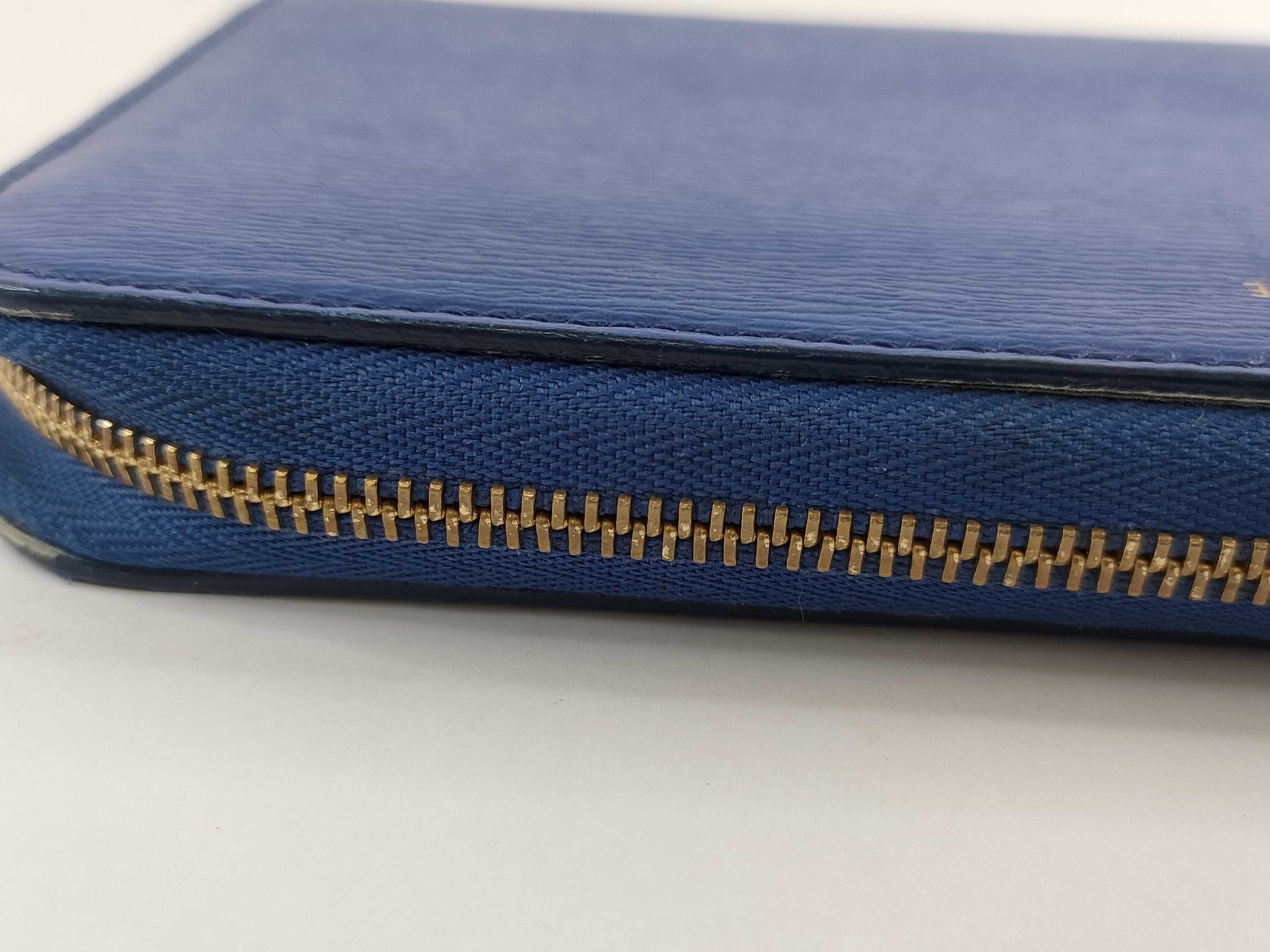 Round Long Wallet, Blue — view 8