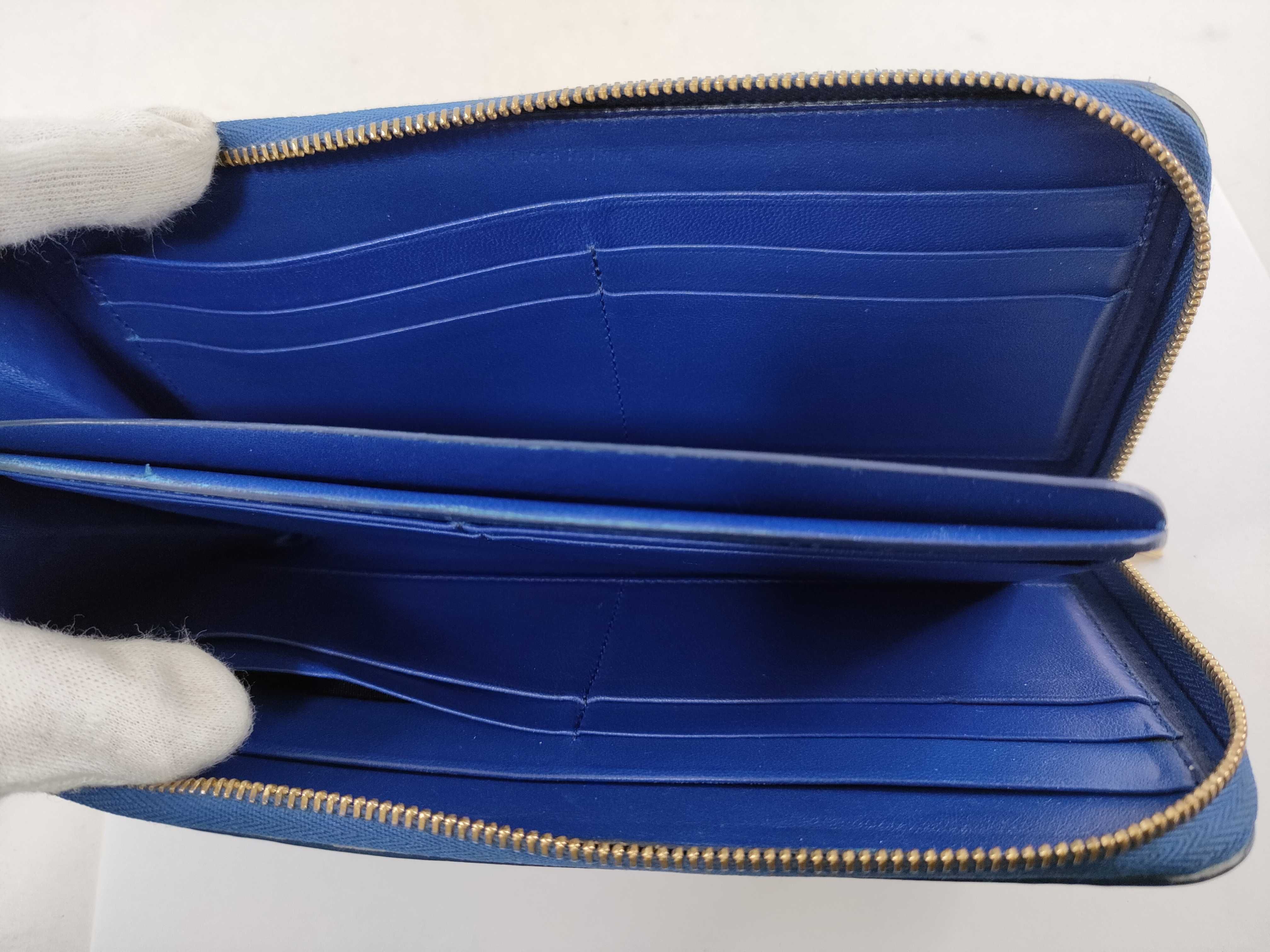 Round Long Wallet, Blue — view 9