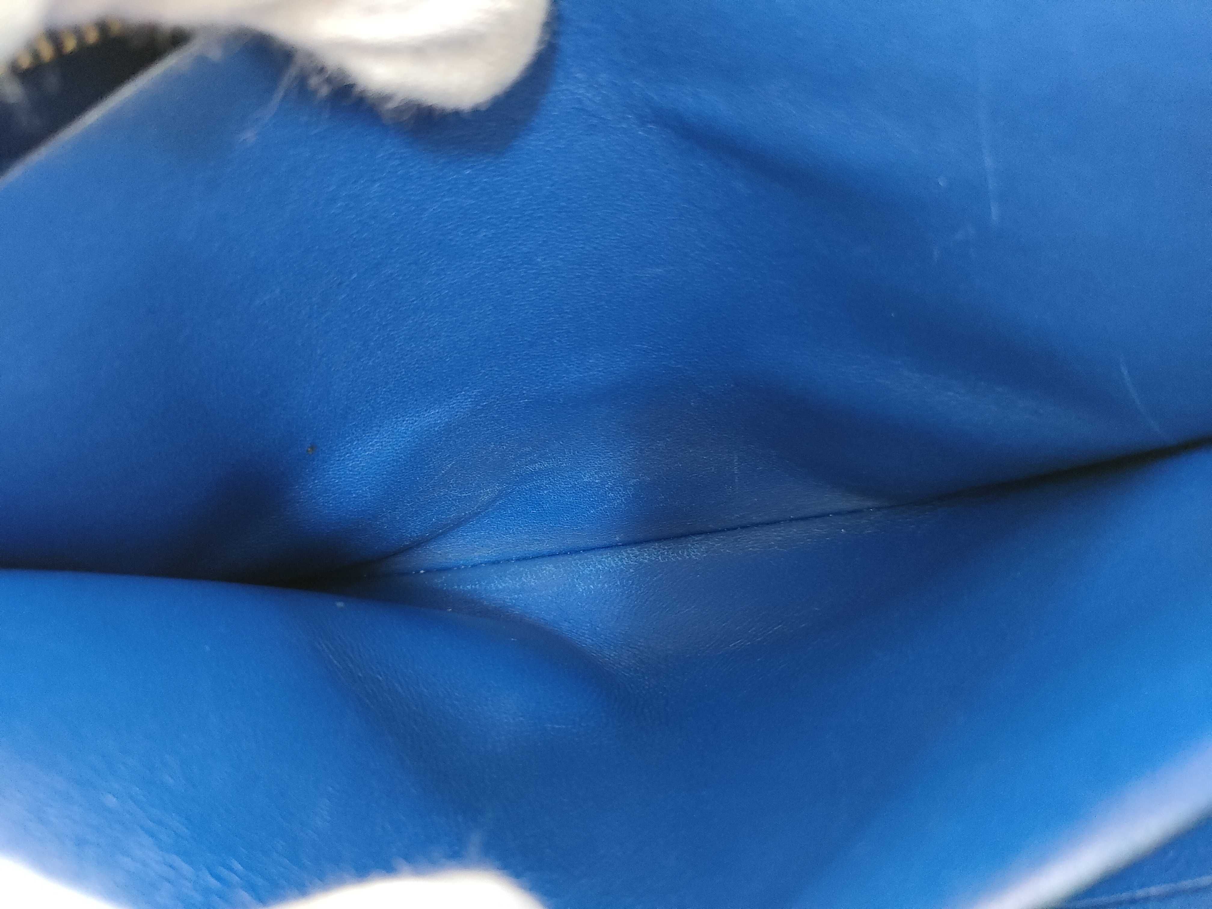 Round Long Wallet, Blue — view 10