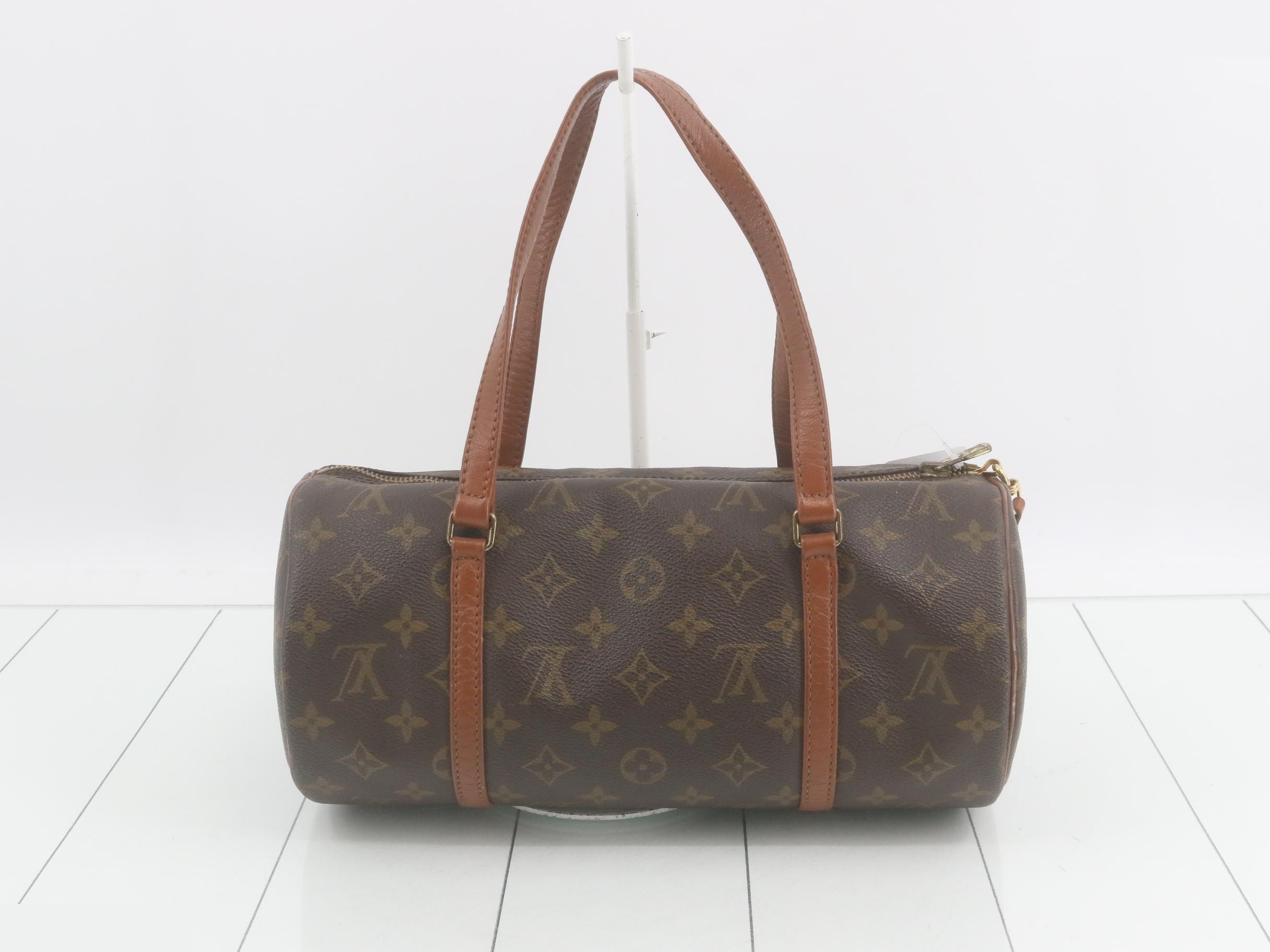 Papillon 30 with pouch — view 2