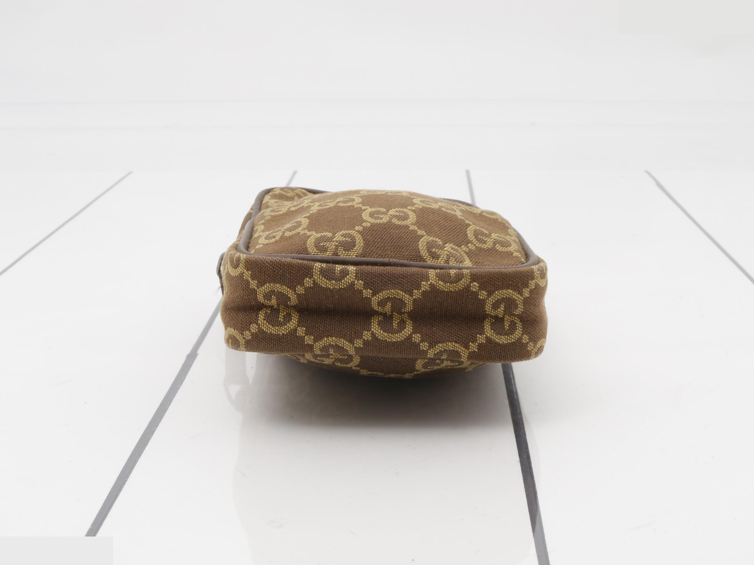 GG Canvas Pouch — view 3
