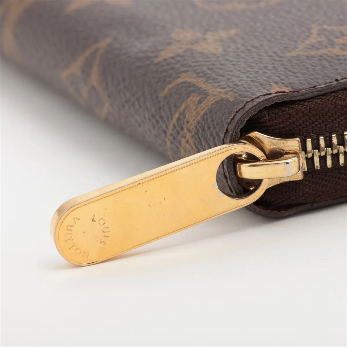 Monogram Zippy Wallet M60017 CA2102 Brown Round Zip Wallet — view 14