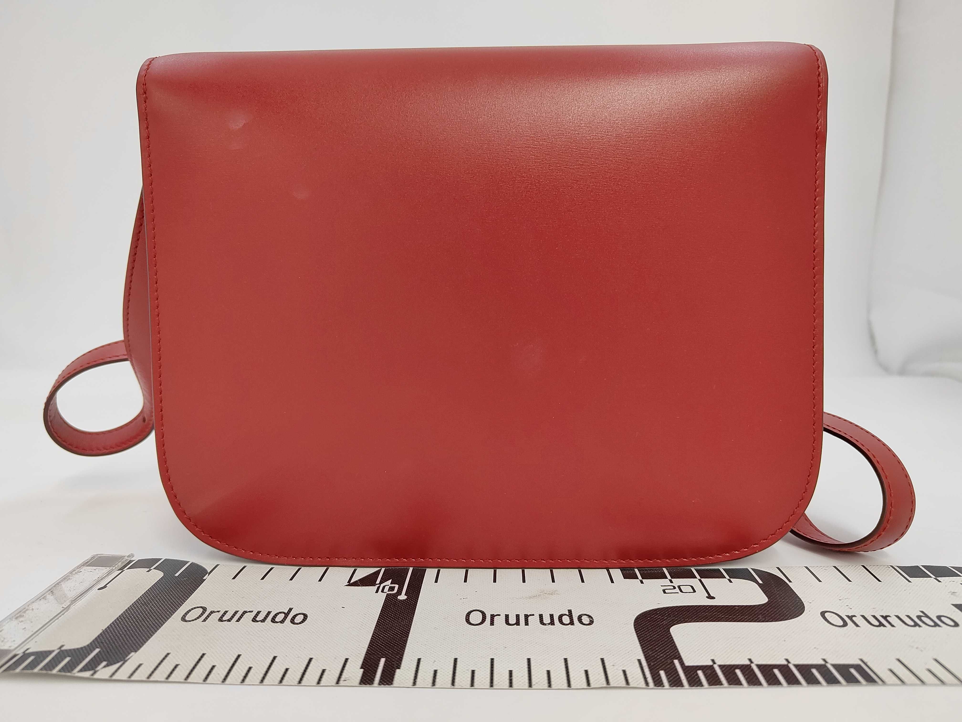Classic Box Medium Leather Shoulder Bag, Red — view 2