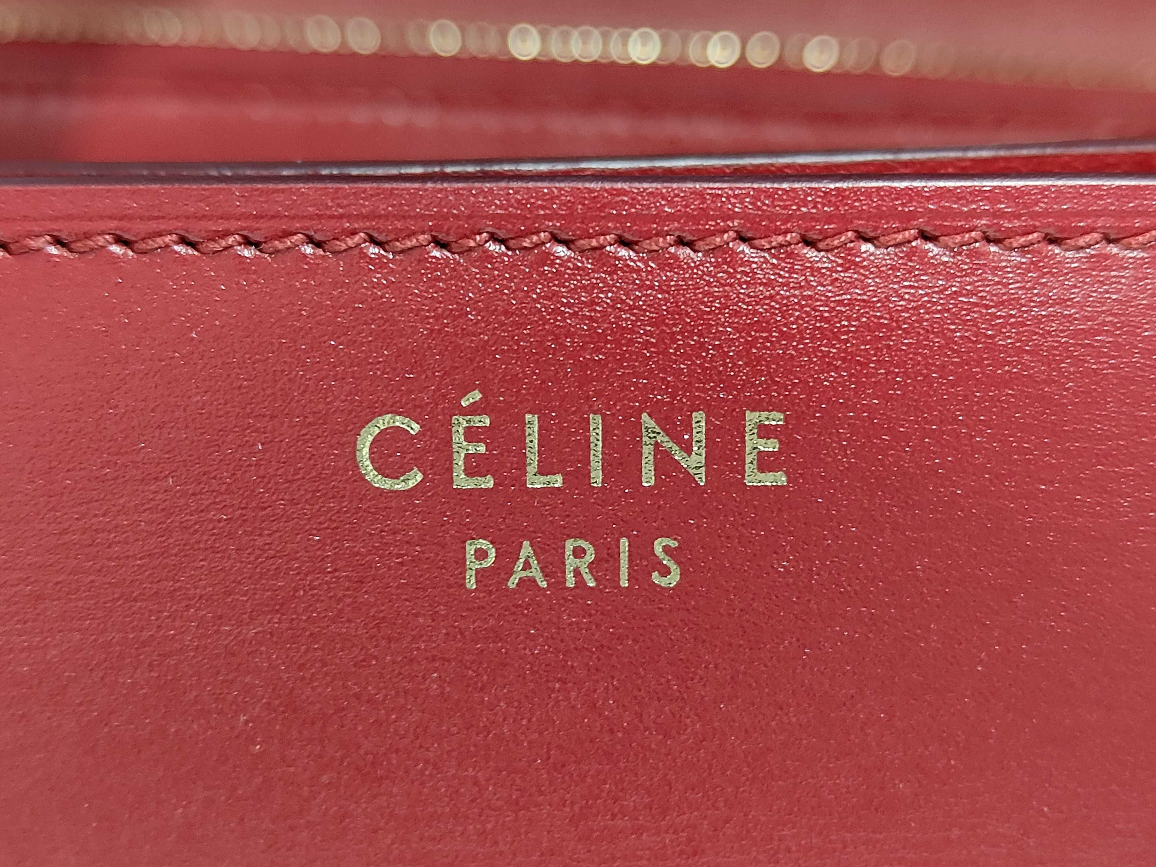 Classic Box Medium Leather Shoulder Bag, Red — view 10