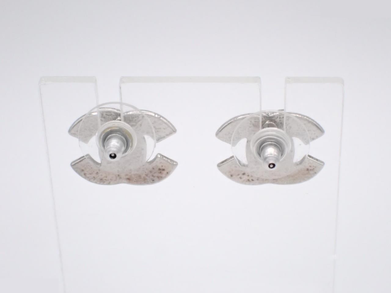 Coco mark silver earrings — view 2