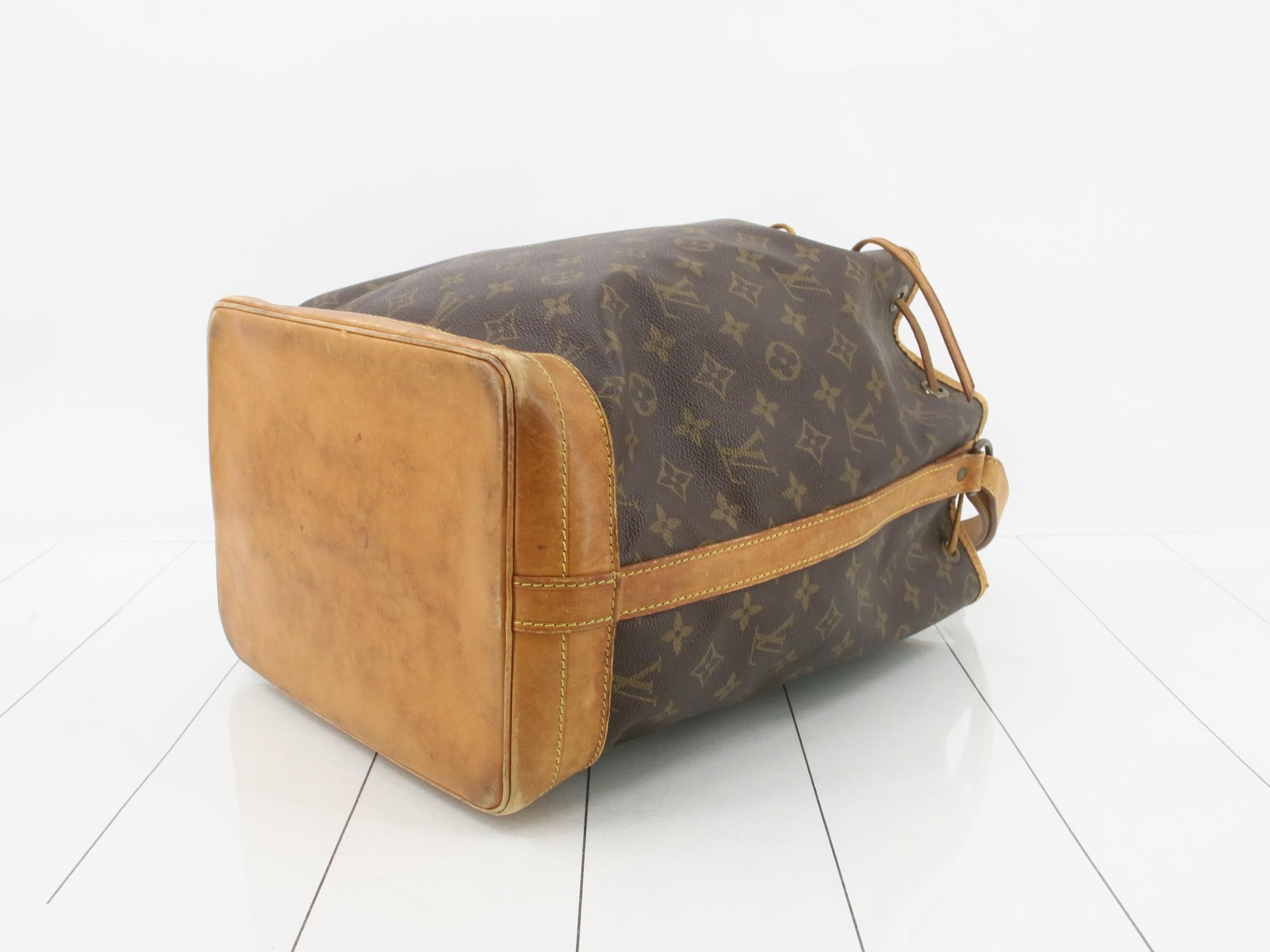 M42224 Noe Shoulder Bag — view 6