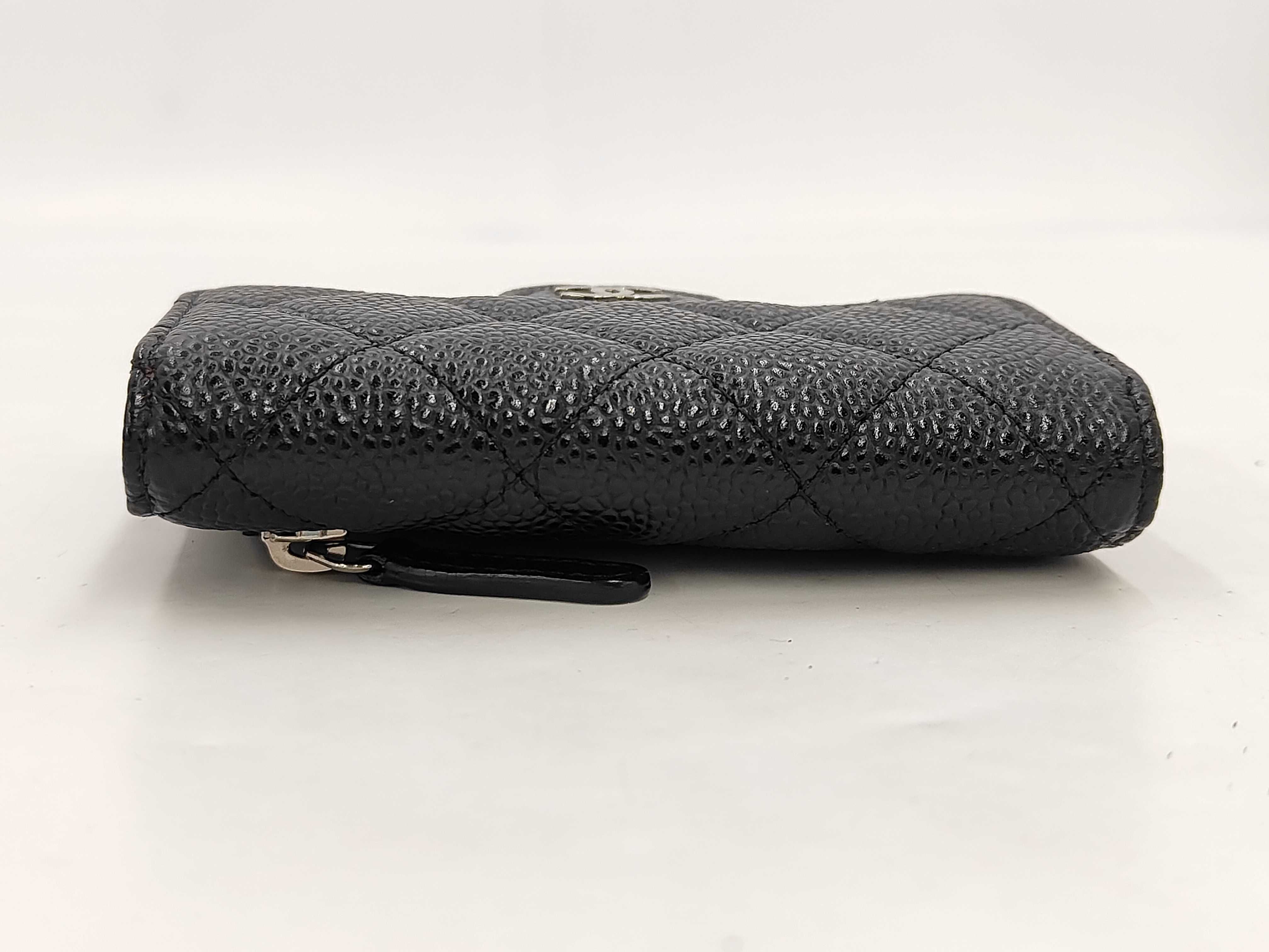 Caviar Skin Classic Small Flap Wallet — view 5