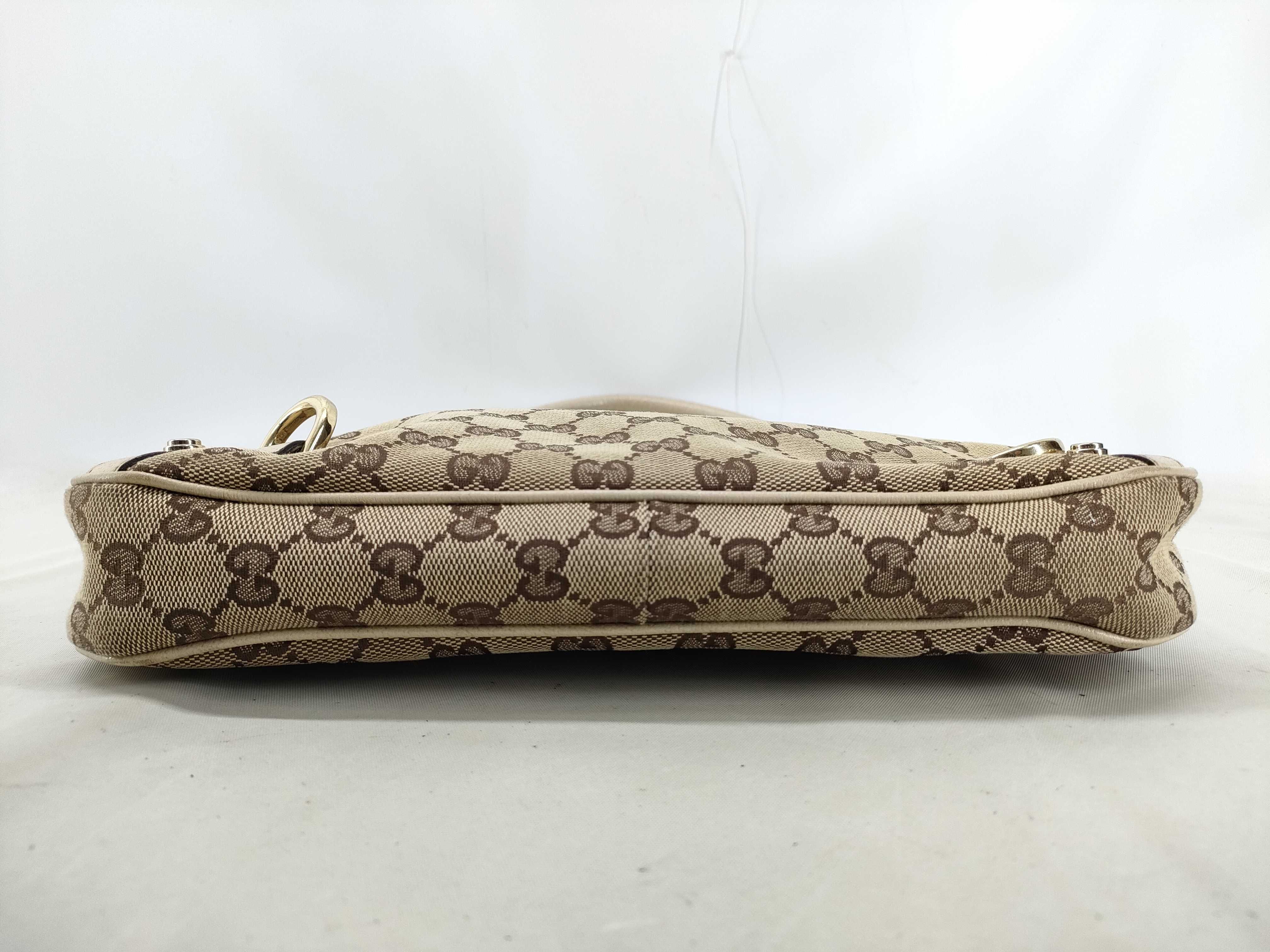 GG Canvas Gucci Shoulder Bag — view 3