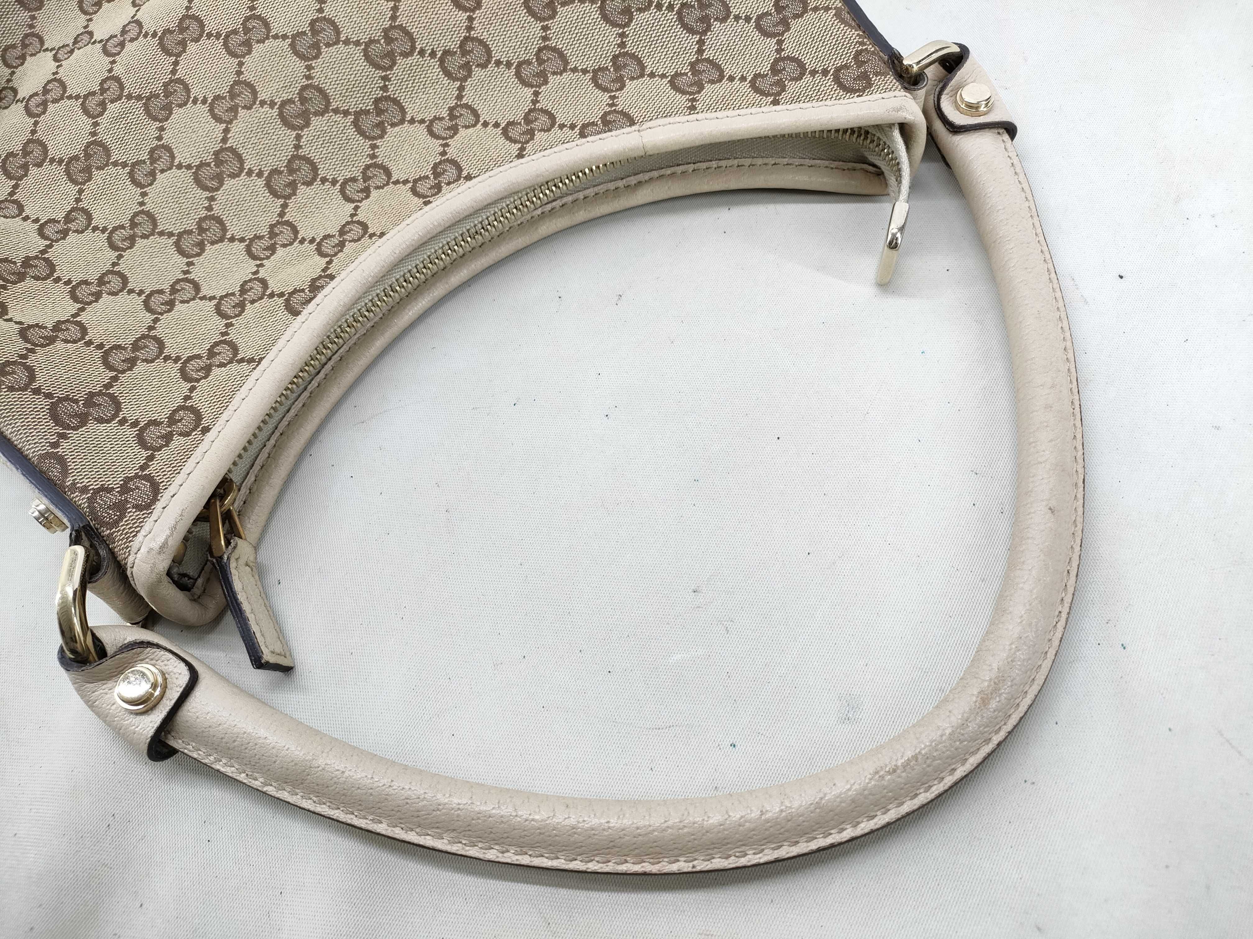 GG Canvas Gucci Shoulder Bag — view 5