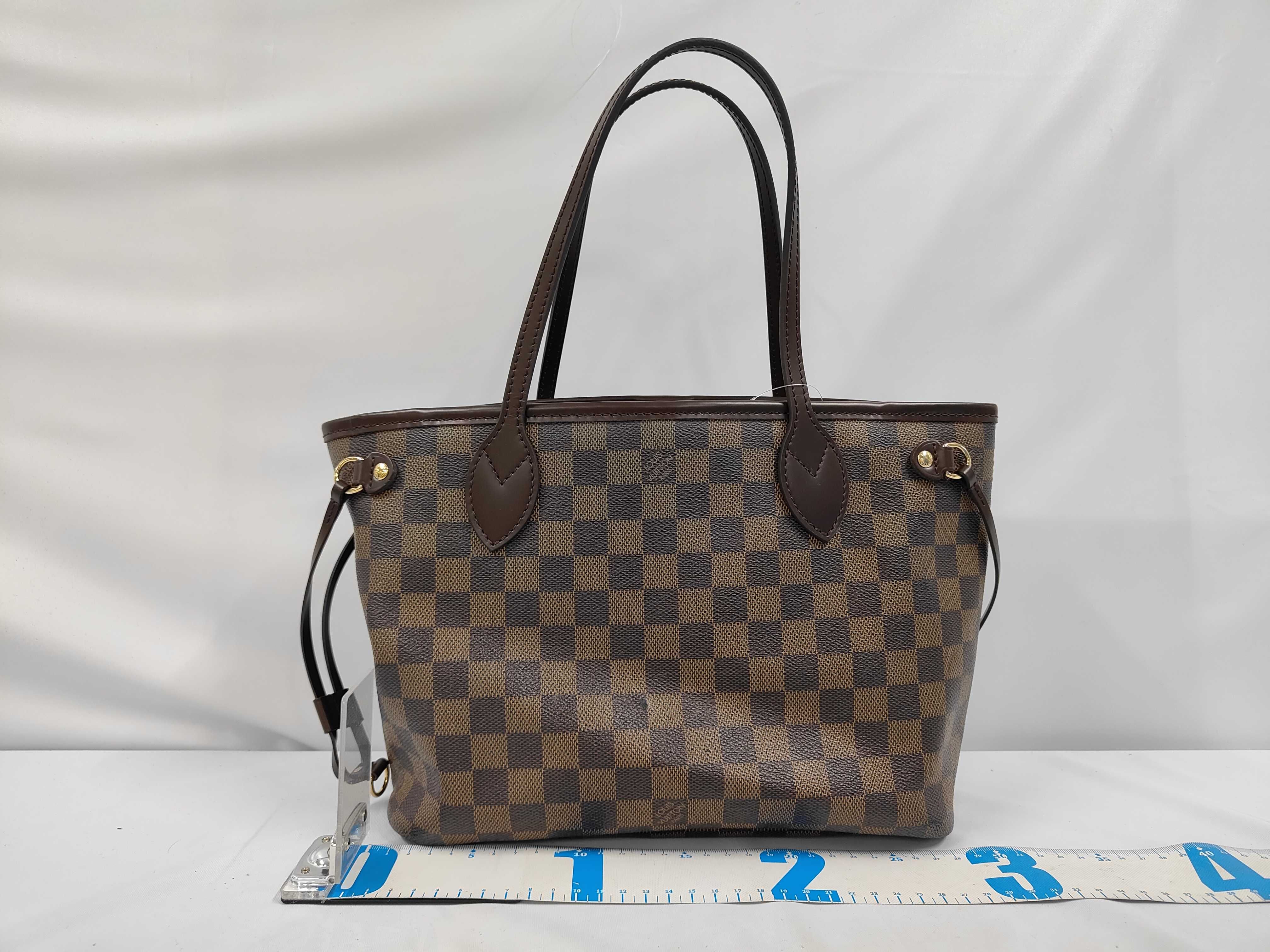 Damier N41358 Neverfull MM Shoulder Bag — view 2