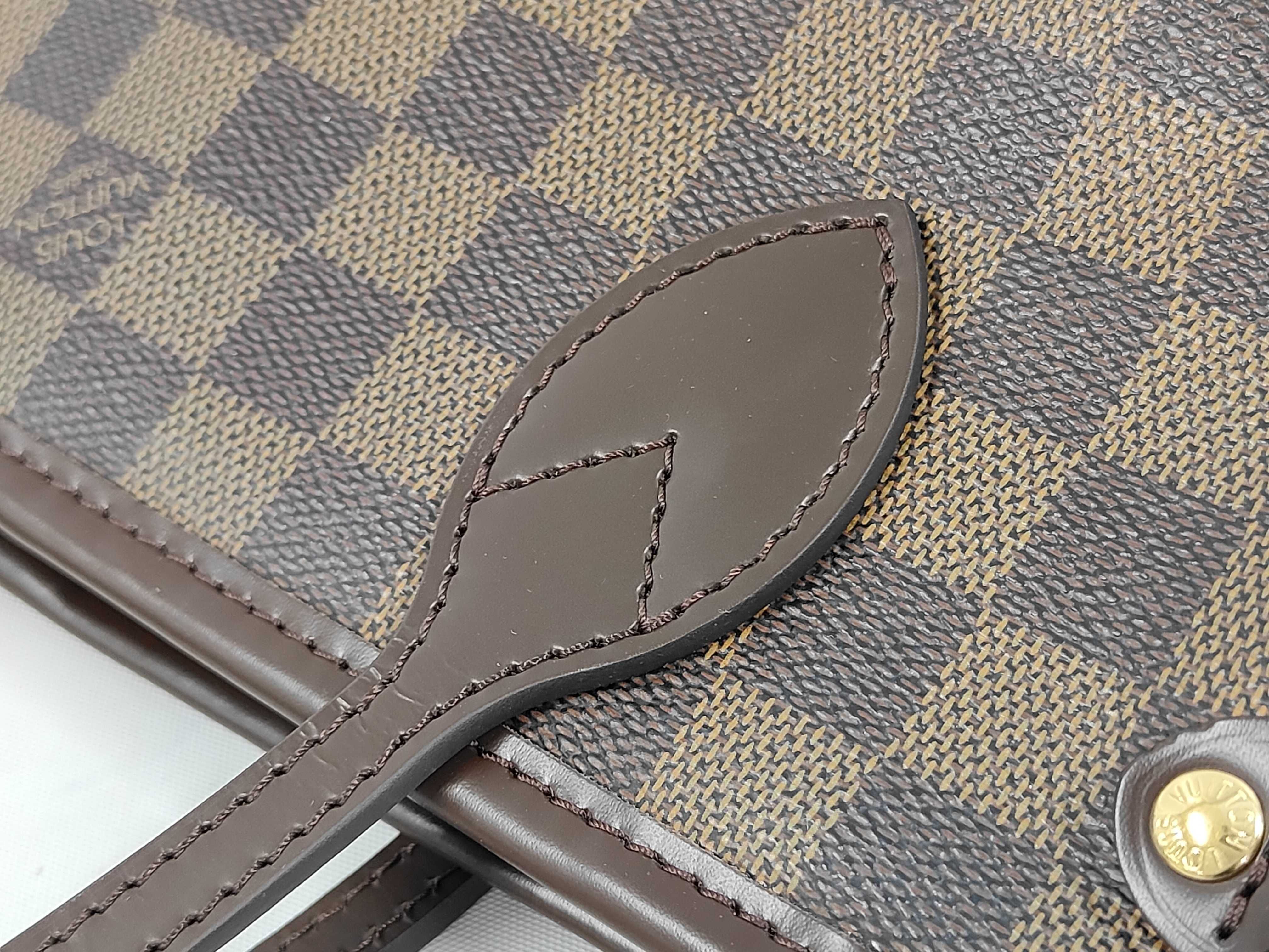 Damier N41358 Neverfull MM Shoulder Bag — view 6