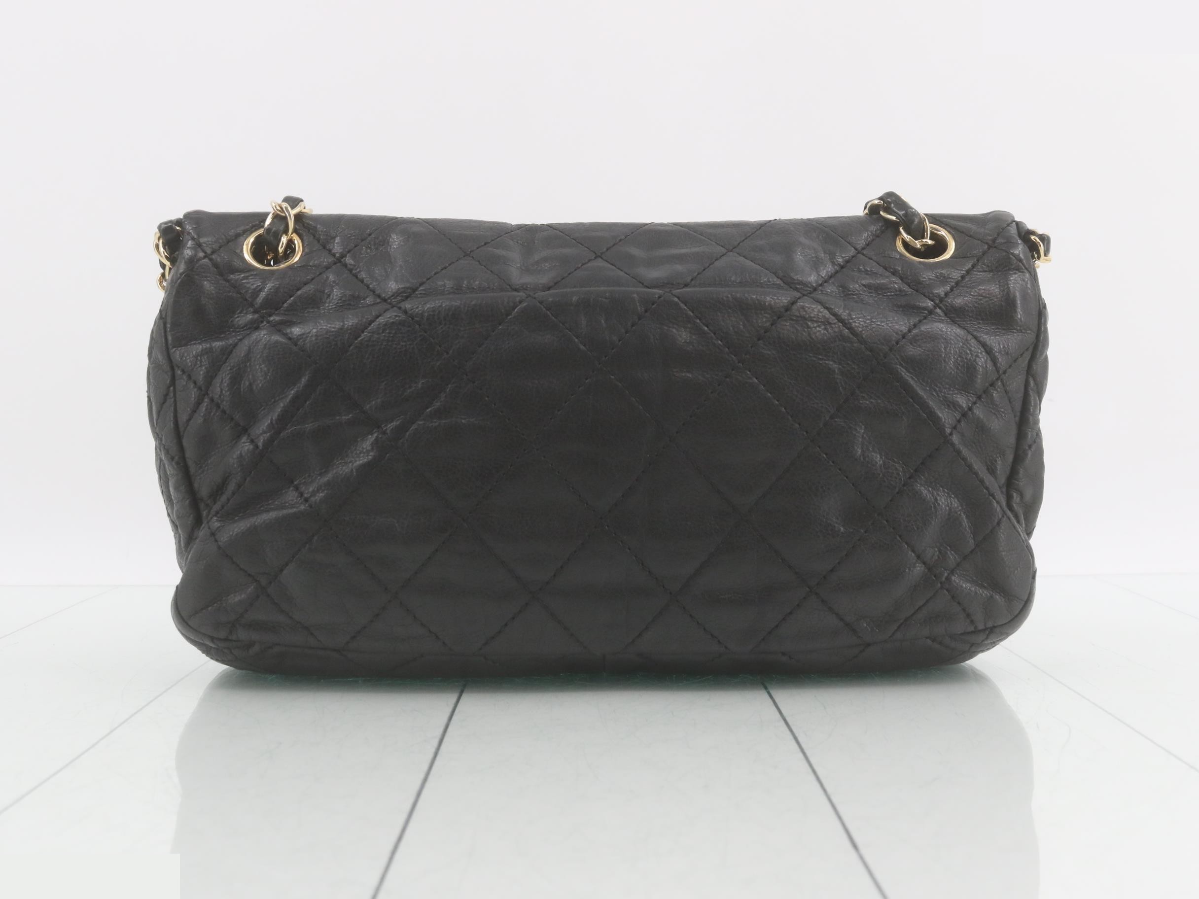 Luxury (Bags) - Shoulder Bags — view 2