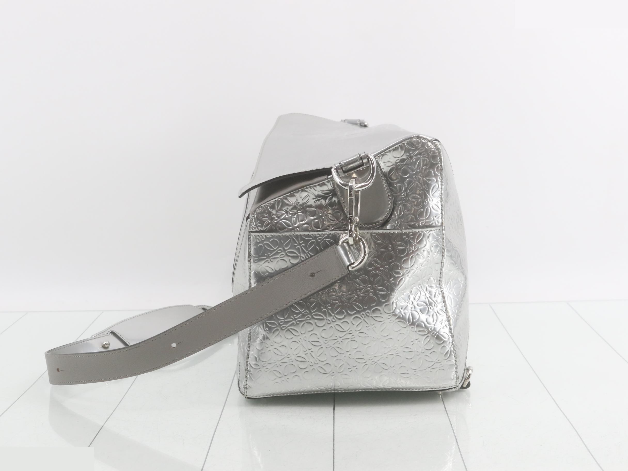 Puzzle Extra Large Shoulder Bag — view 3