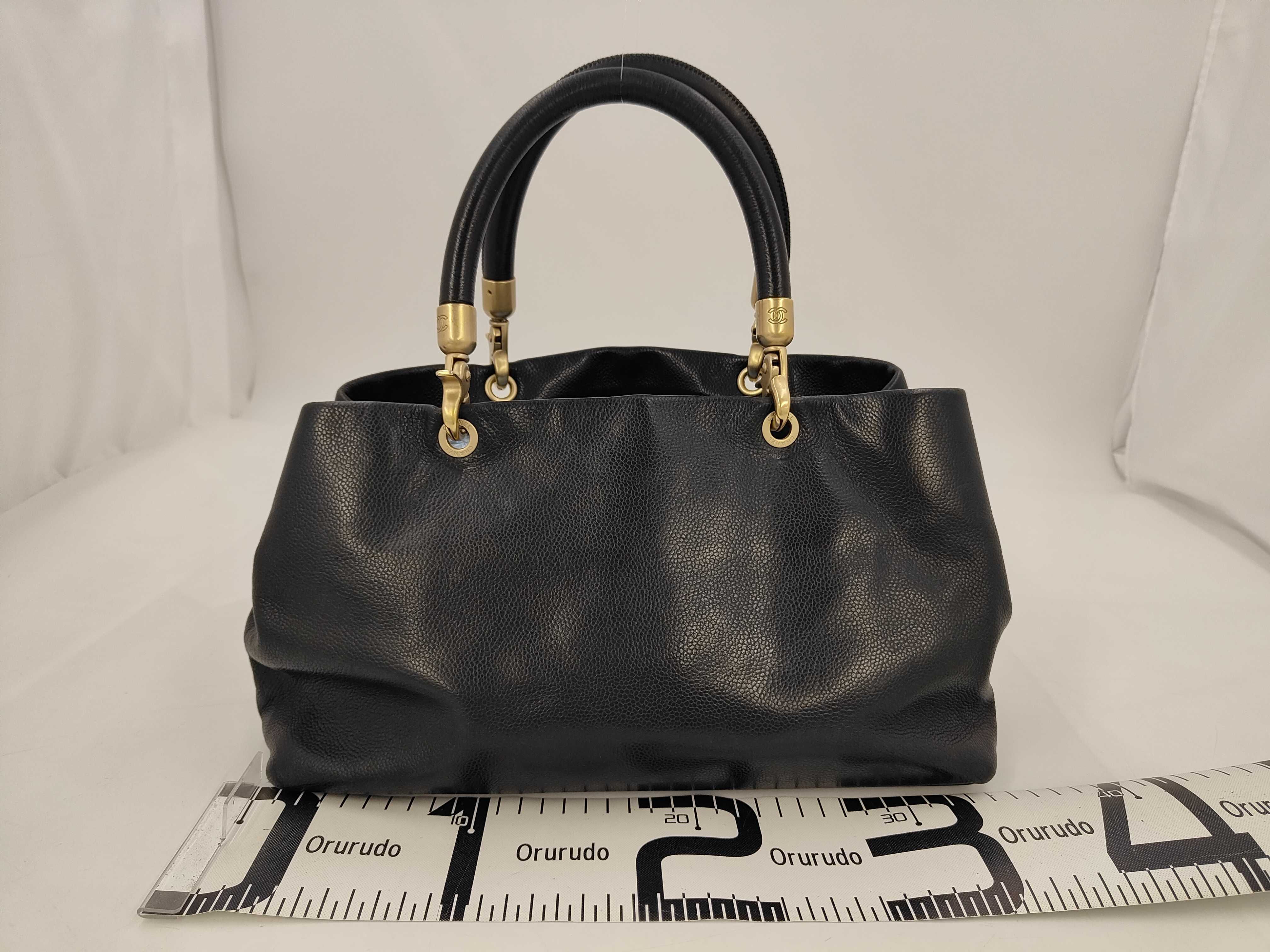 handbag — view 2