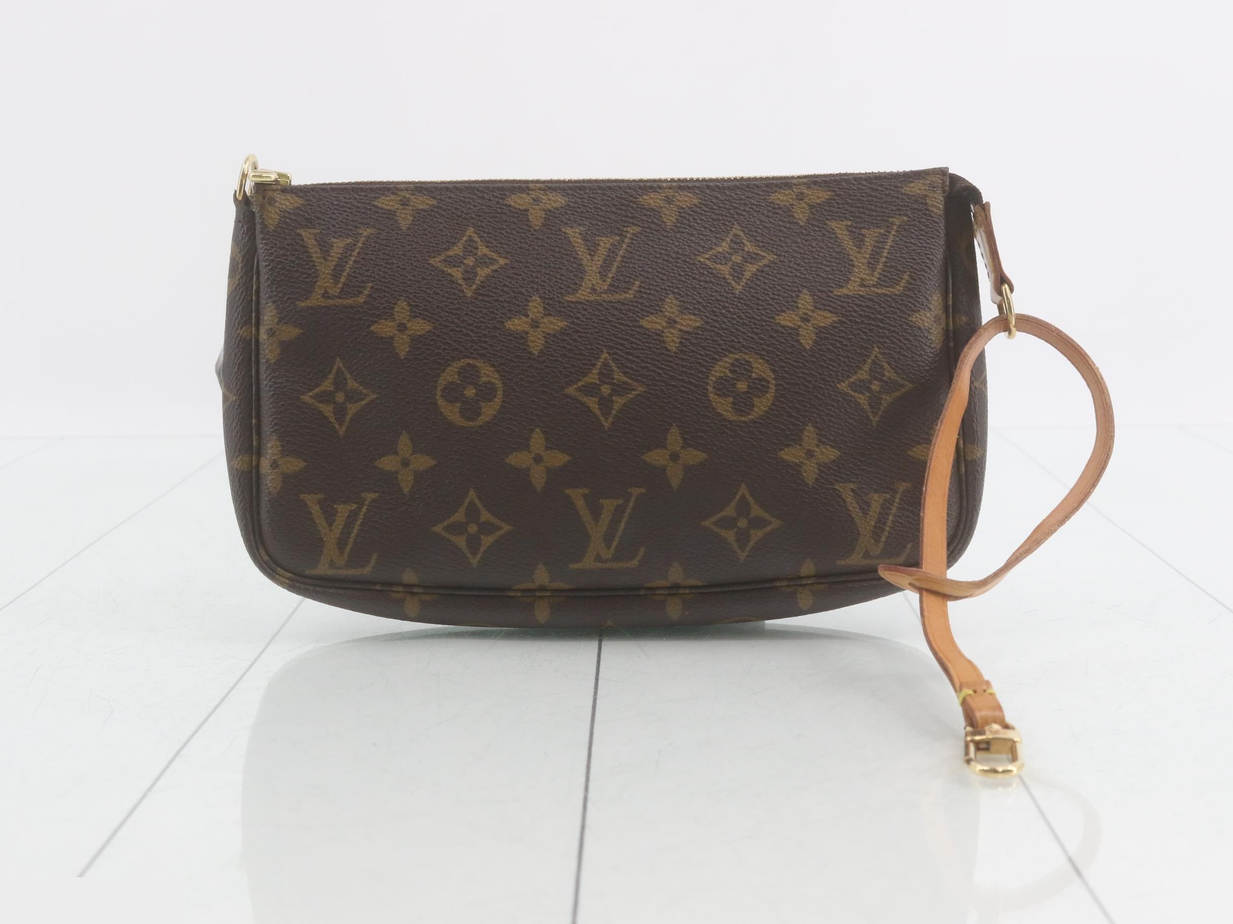 Pochette Accessoires