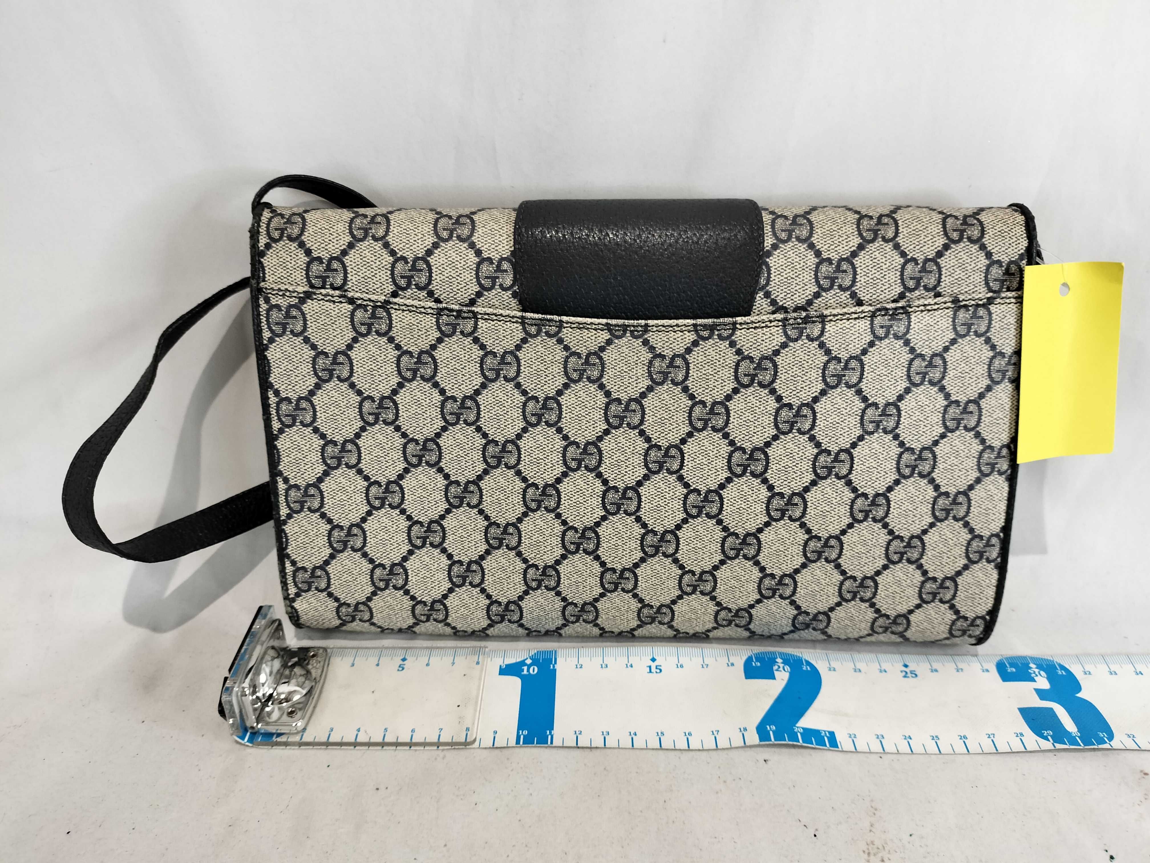 GG Supreme Old Gucci Shoulder Bag 94 02 050 Shoulder Bag — view 2