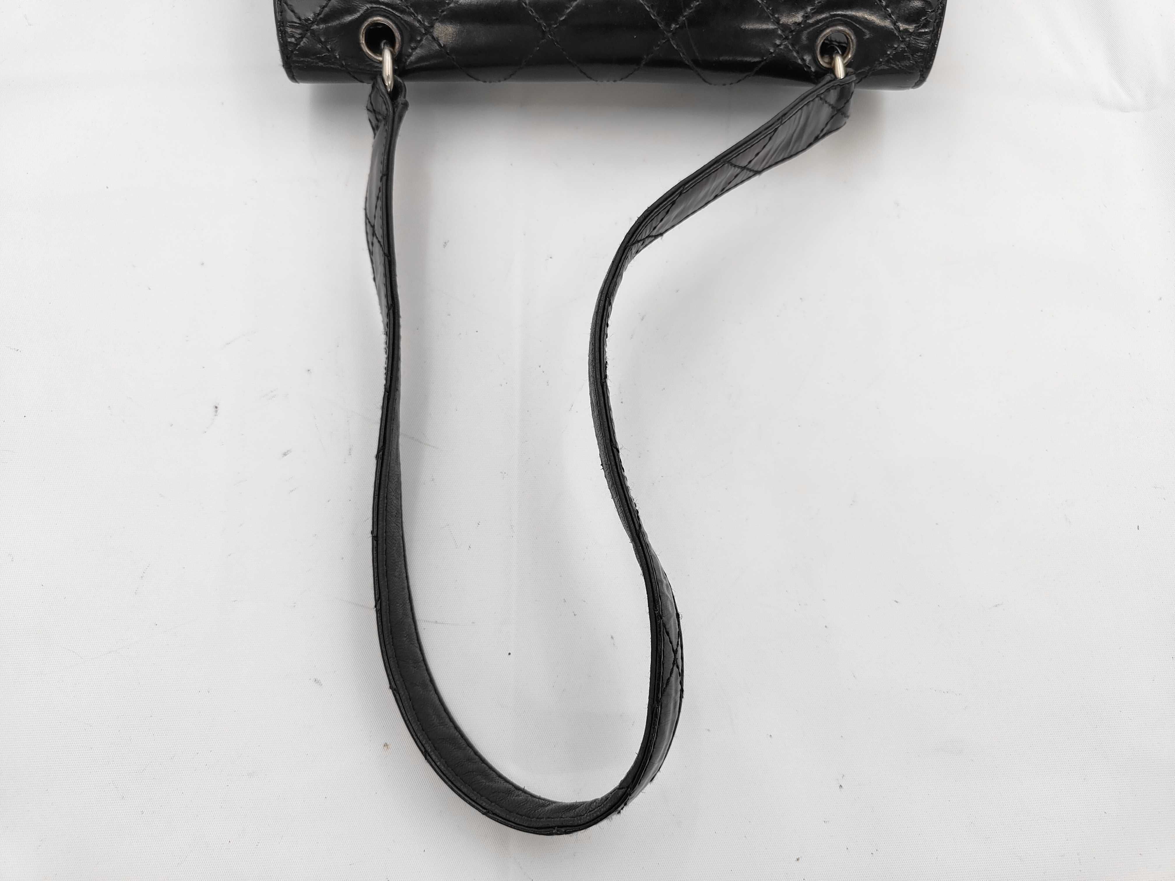 handbag — view 3