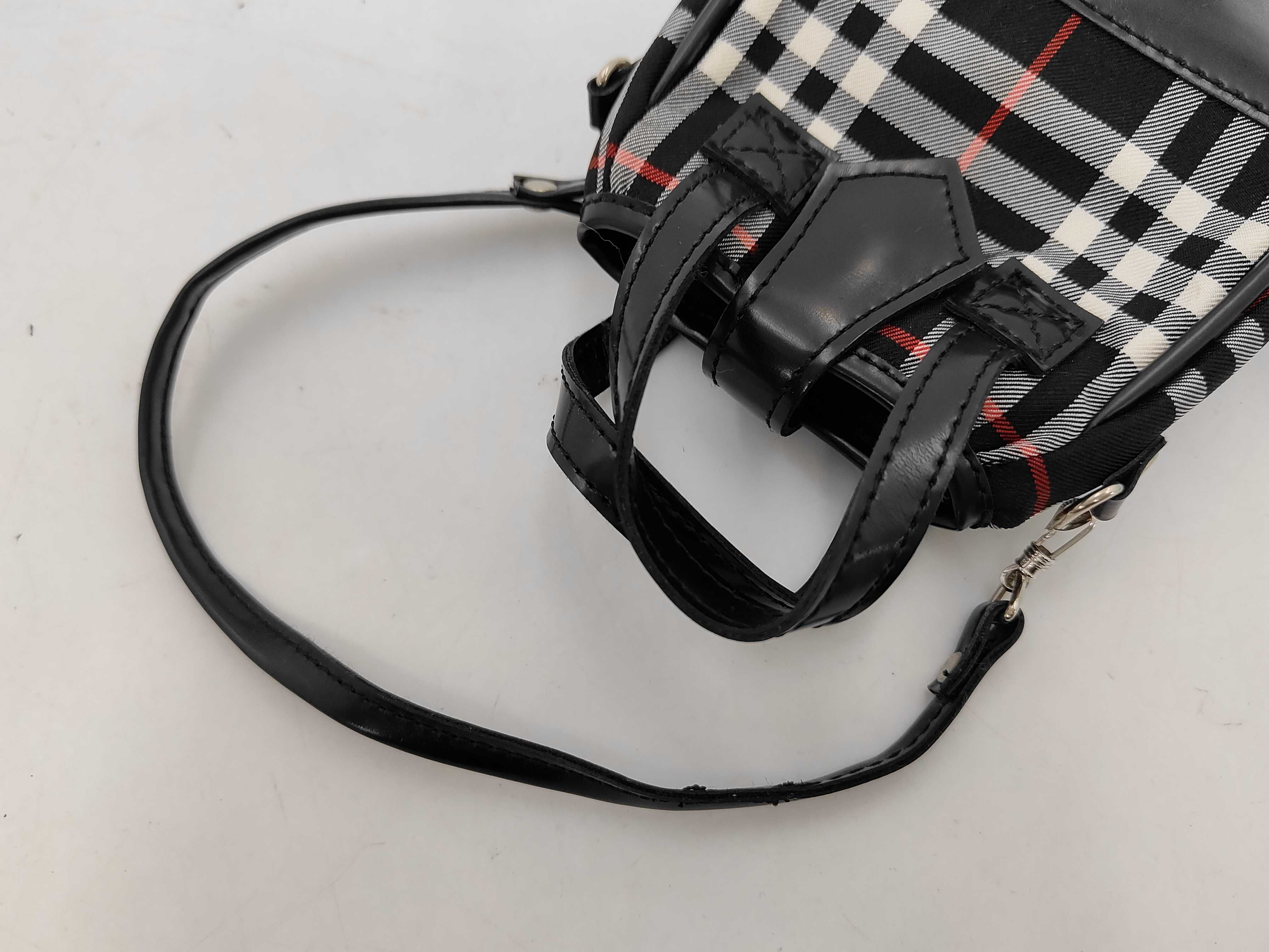 Nova Mini Pouch and other accessories — view 5