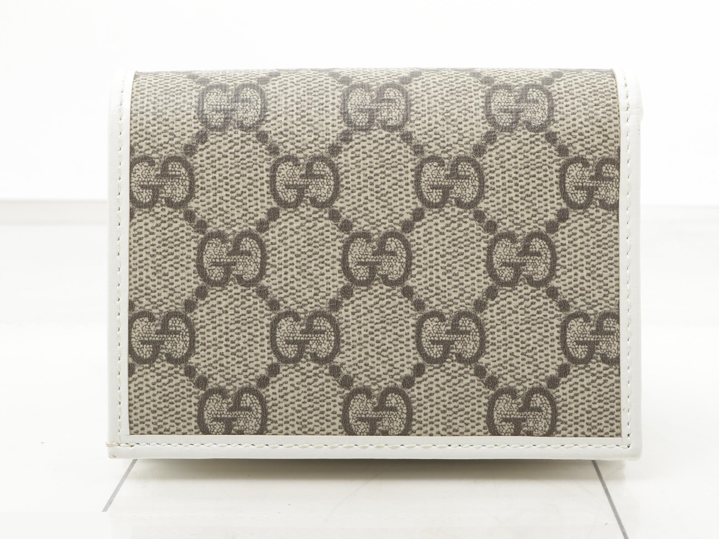mini wallet, mushroom design — view 2