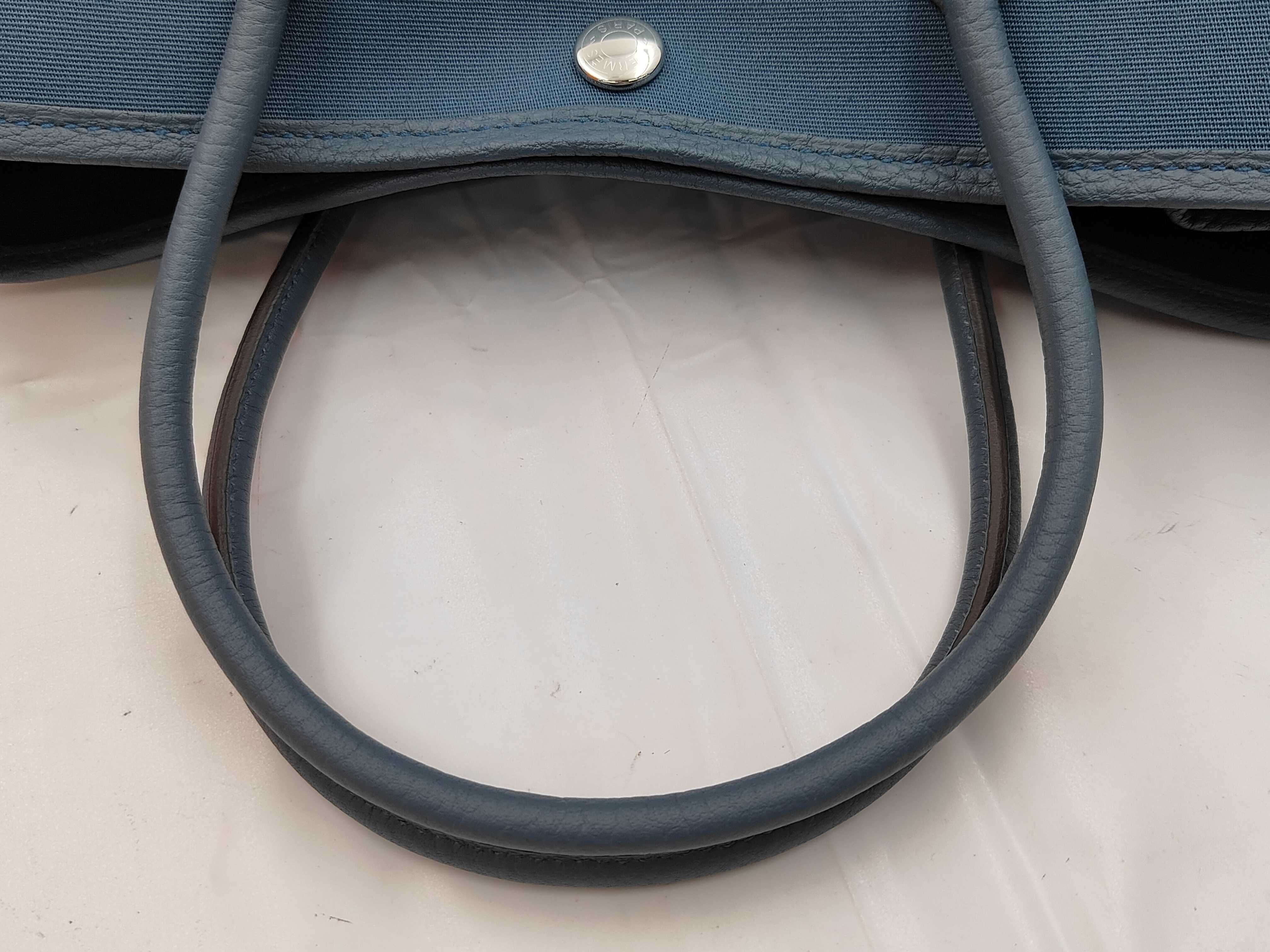 Garden Party 30 TPM Blue Tone Petite Toile Officier Canvas Silver Hardware G Stamp Handbag — view 3