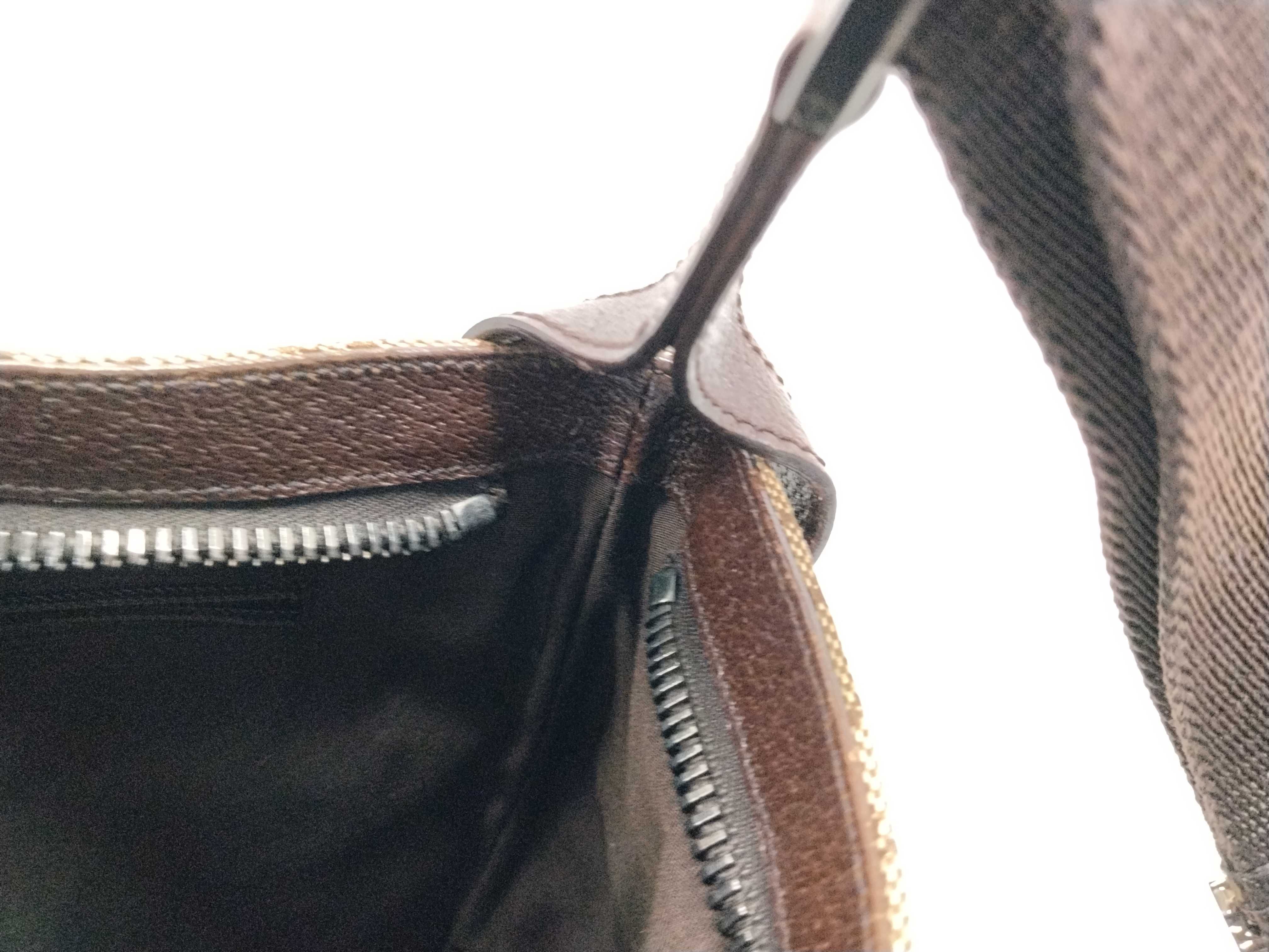 GG Canvas 122793 Shoulder Bag — view 11