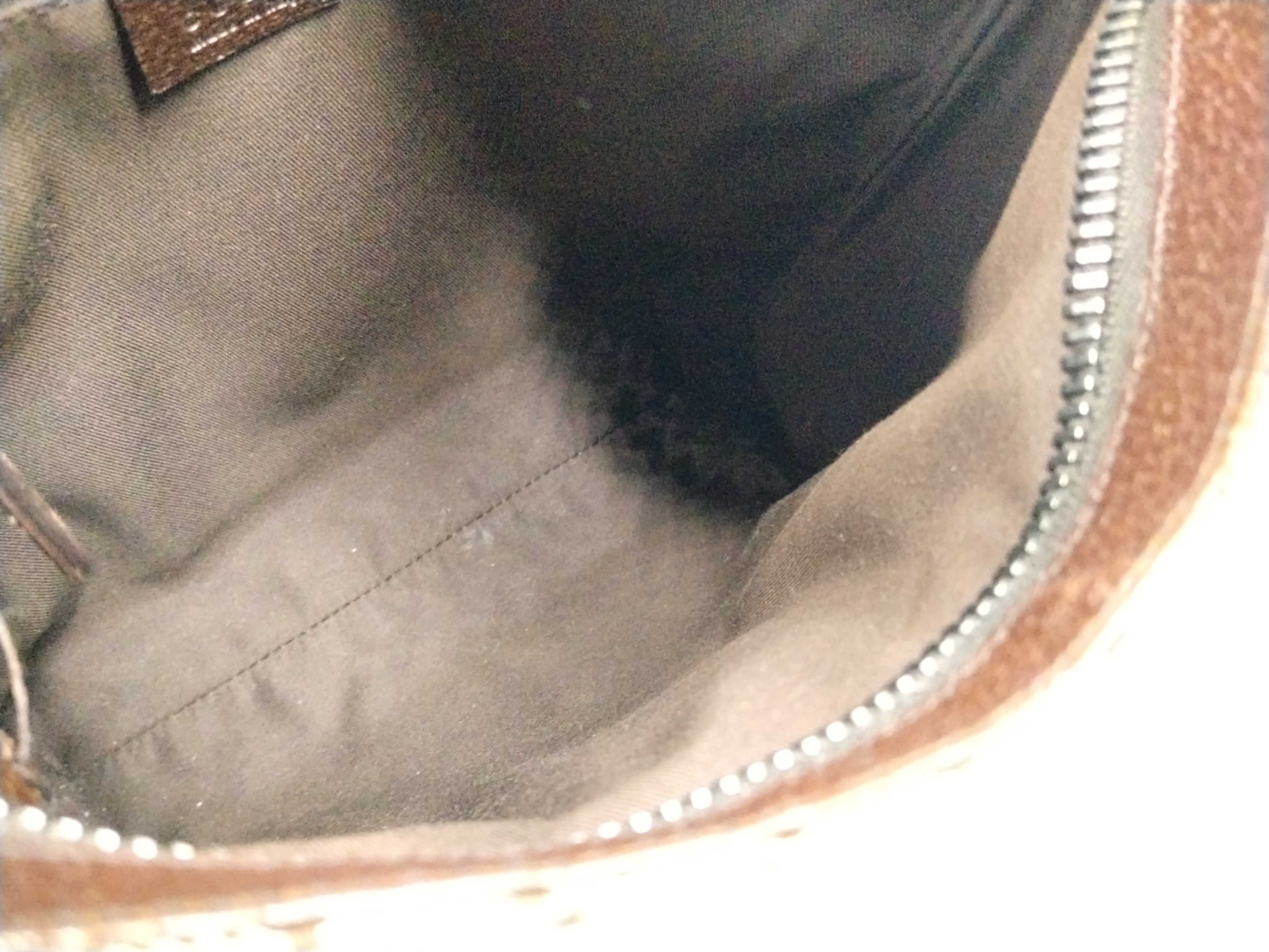 GG Canvas 122793 Shoulder Bag — view 10